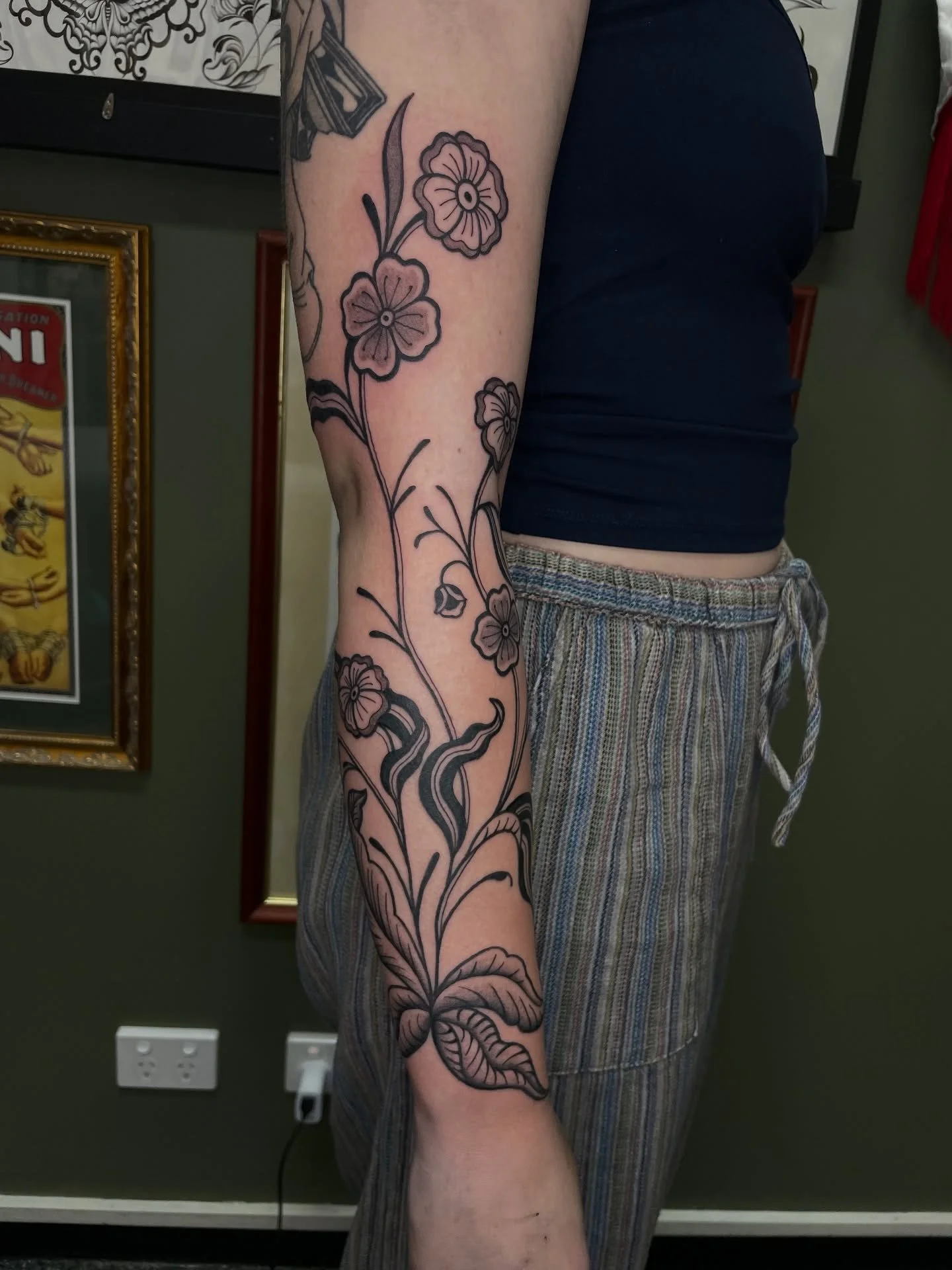 Vines for Mira, thank you! 🖤 DM to book in, made at @westside_tattoo_mermaid_beach