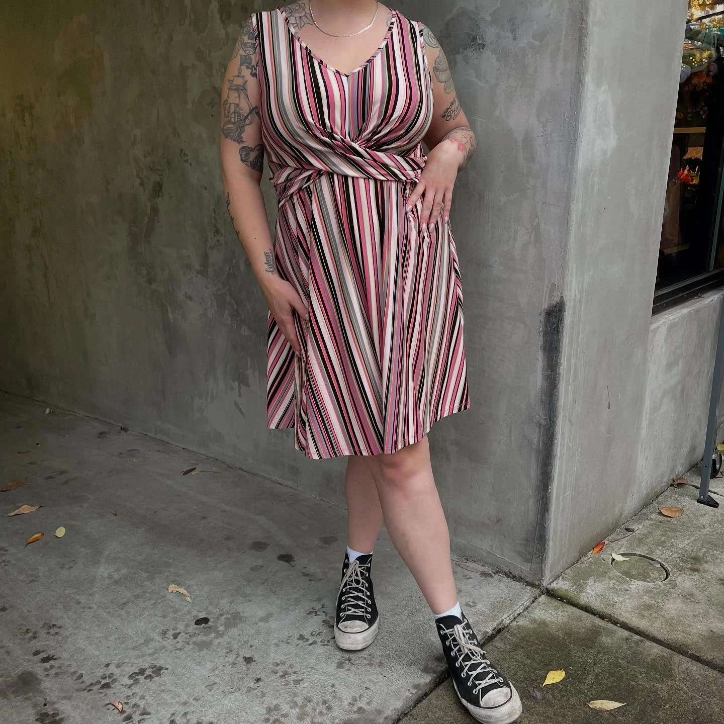 Dear plus sized baddies- WE GOTCHU!!!🩷🩷🩷 
We carry curated vintage and sexy styles in ALL sizes (up to 4X!!) because everyone deserves to look and feel good. All items pictured (minus the baby tee, our model snagged that one🤪) are available in st