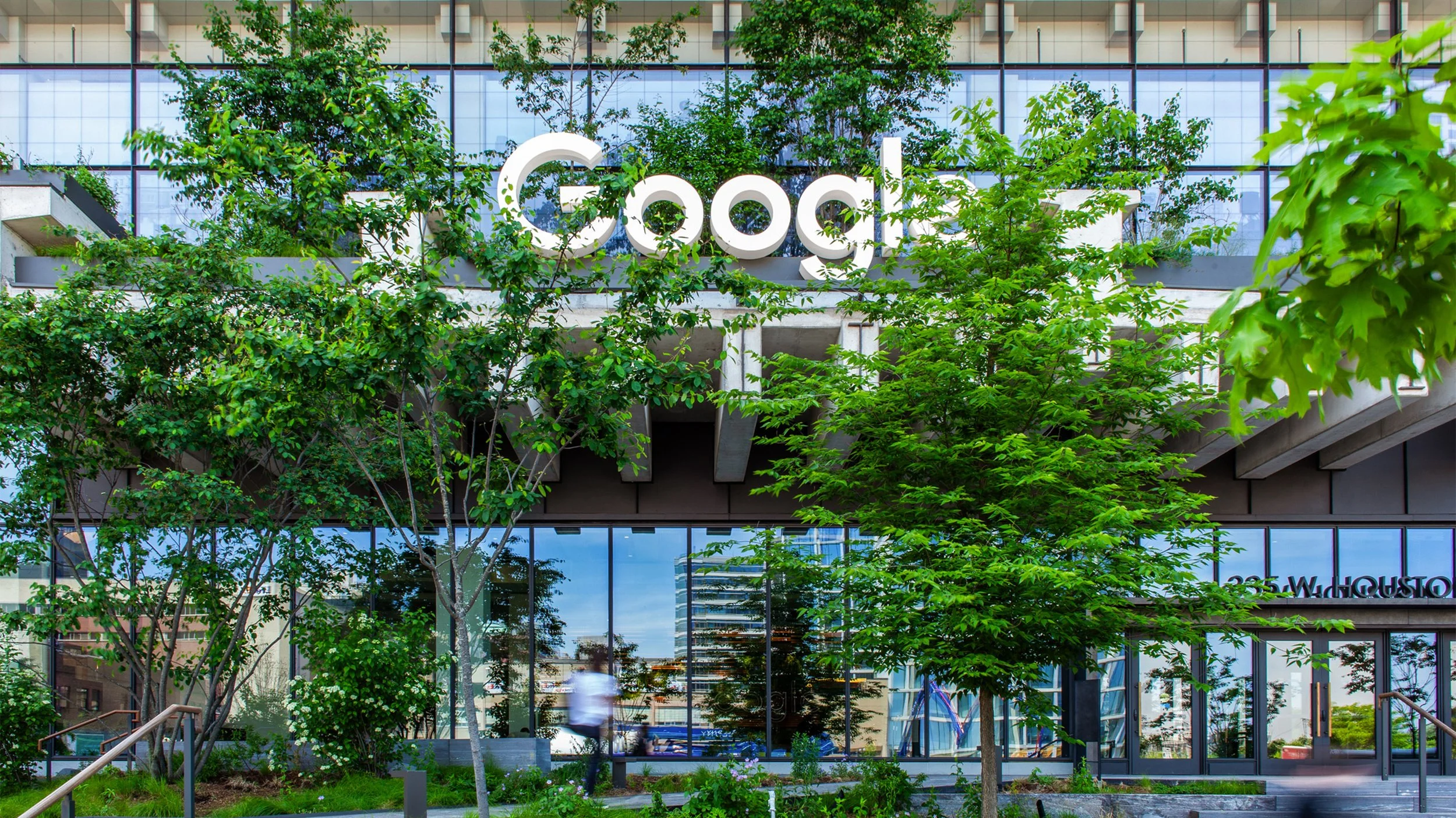 Google-Exterior_Monument_1.jpg