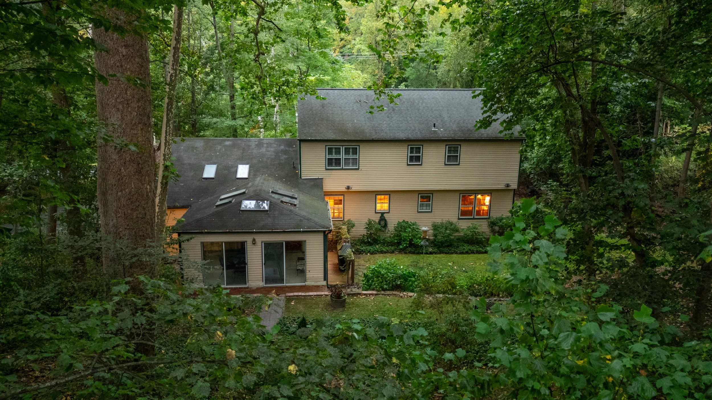 402NorwoodRd-12.jpg