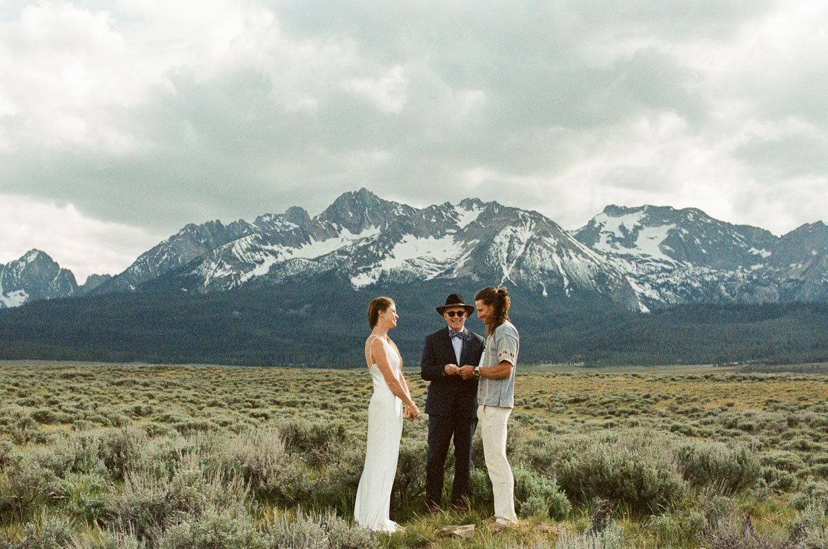 Stanly-Idaho-wedding-photographer-000036620005.jpg