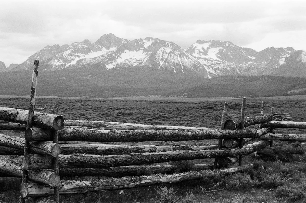 Stanly-Idaho-wedding-photographer-000036640019.jpg