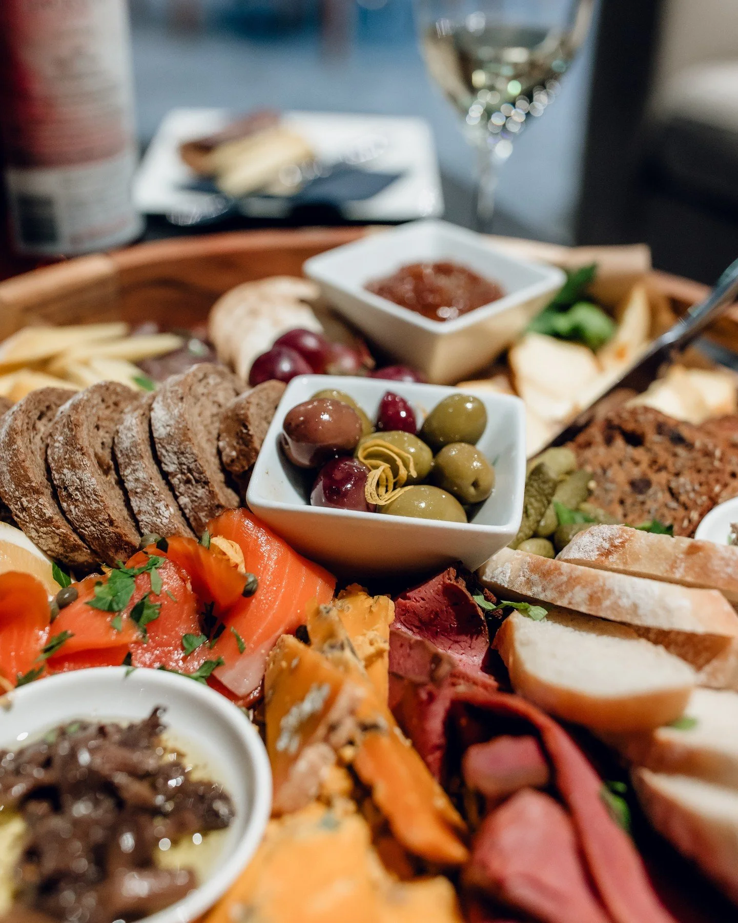 Happy Waitangi Day! ⁠
⁠
Heads up that we are open all day today from 11am so start your long weekend off the right way! Grab your crew and come on up - the wines are chilled, beers are cold and the gins are tasting prettier than ever ❤️⁠
⁠
📍 42 Alfr