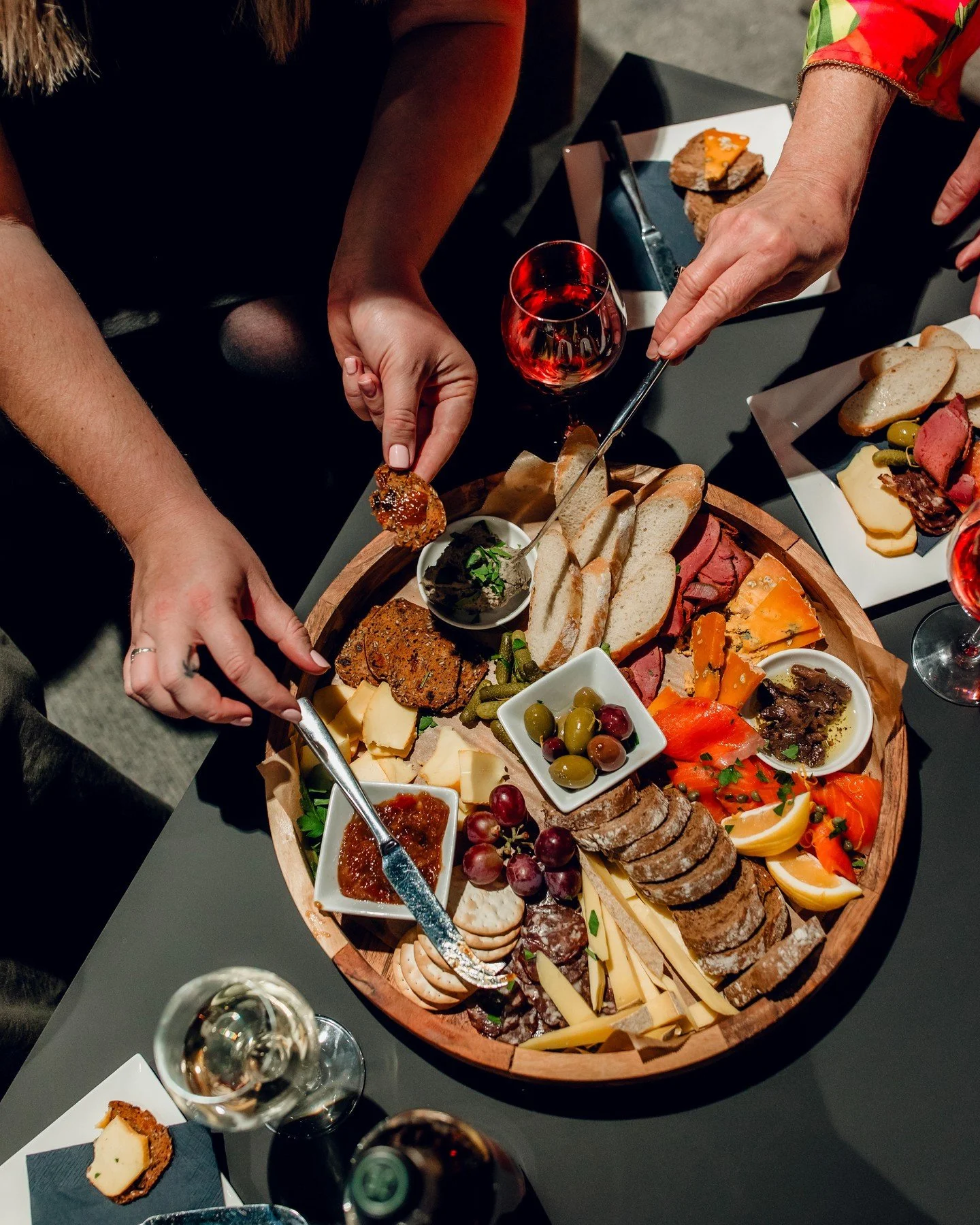 Planning the weekend already? Us too!⁠
⁠
We&rsquo;re excited to be heading to @havelockmusselseafoodfest this Saturday with @esses_house_of_bubbles and @catalinasounds, it&rsquo;s going to be such a great day celebrating some of the best of Marlborou