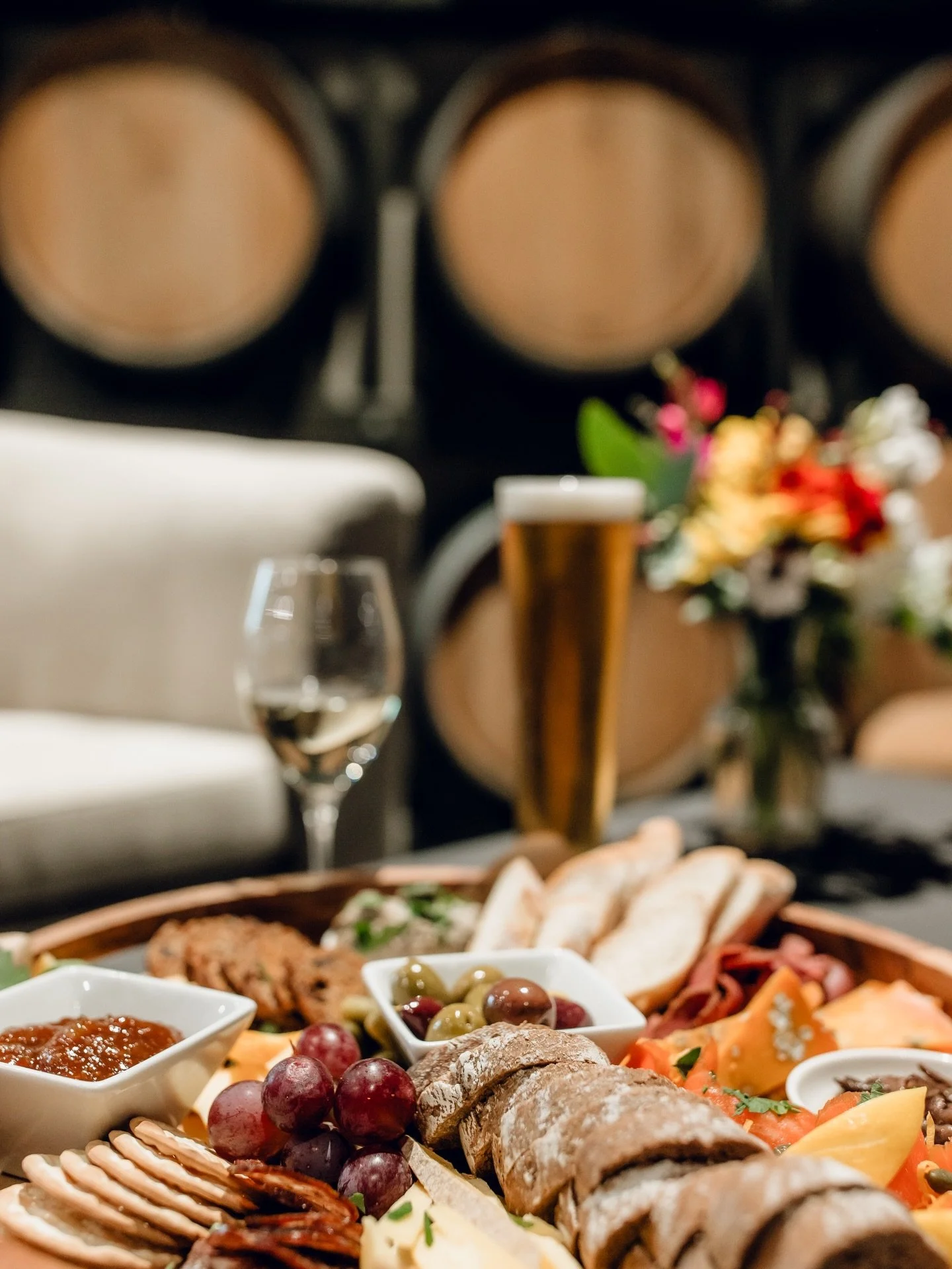 The @marlboroughwinenz #sauvignonblancday celebrations continue! 

Because one day is never enough to celebrate the wine our region is best known for!

Back open from 11am this morning, with @johnnelsonnz kicking off at 1pm, along with winemaker/owne
