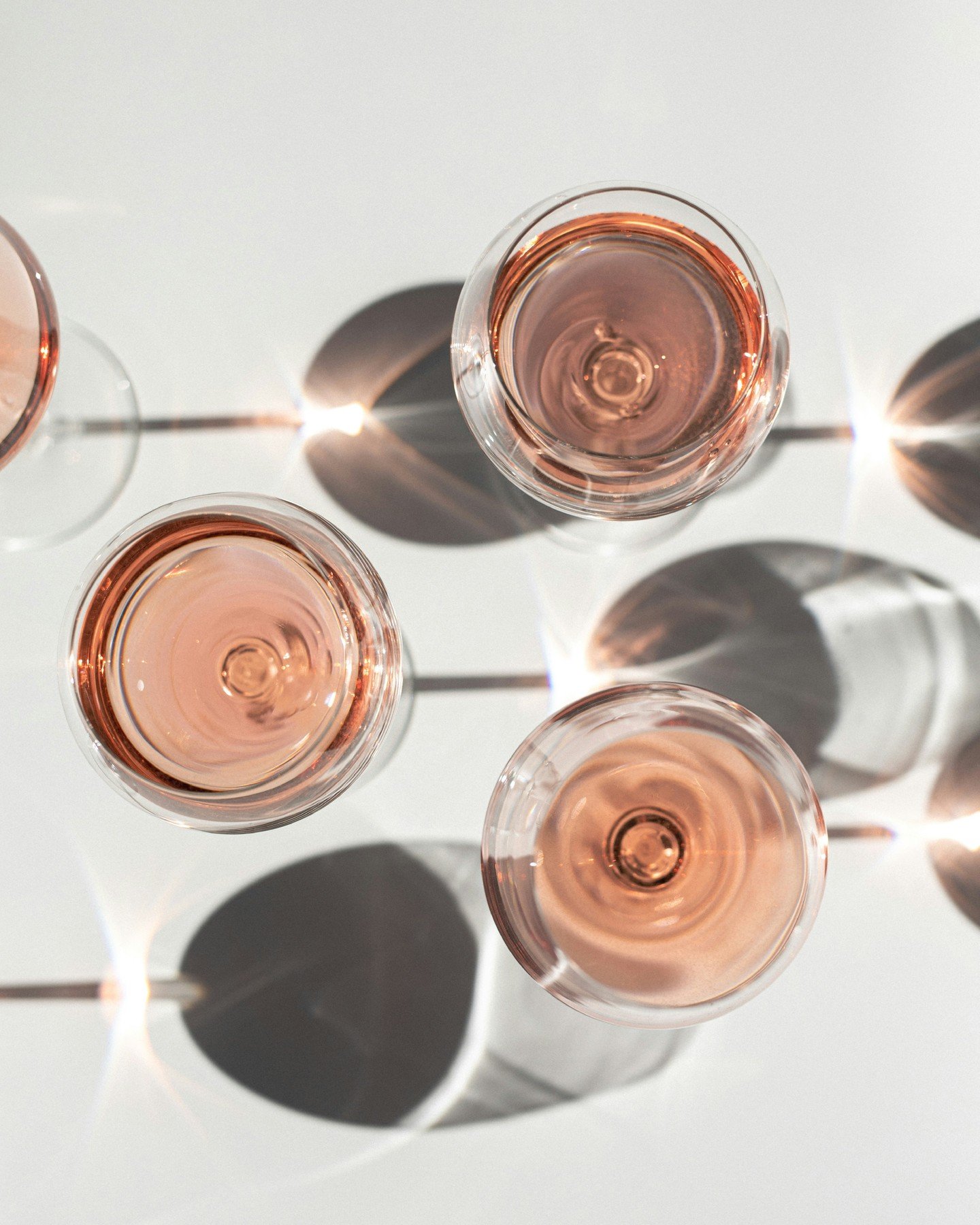 Kent&rsquo;s back&hellip; and this time, for a Ros&eacute; Edition.⁠
⁠
Join one of our favourite wine people for An Evening with Kent: Ros&eacute; Edition -  an hour dedicated to proving there&rsquo;s a whole lot more to Ros&eacute; than simply pink 