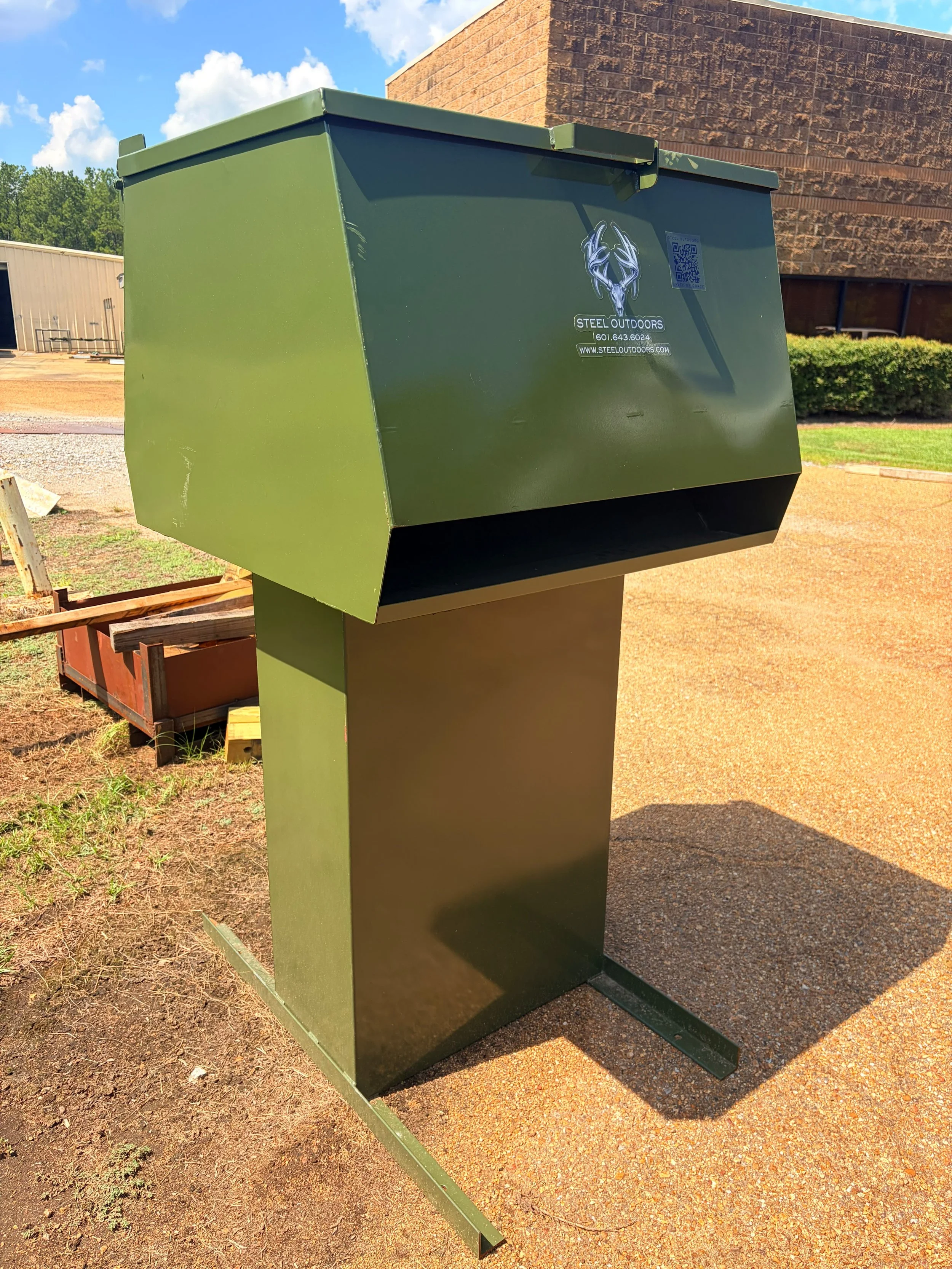 340 LB Bran Deer Feeder