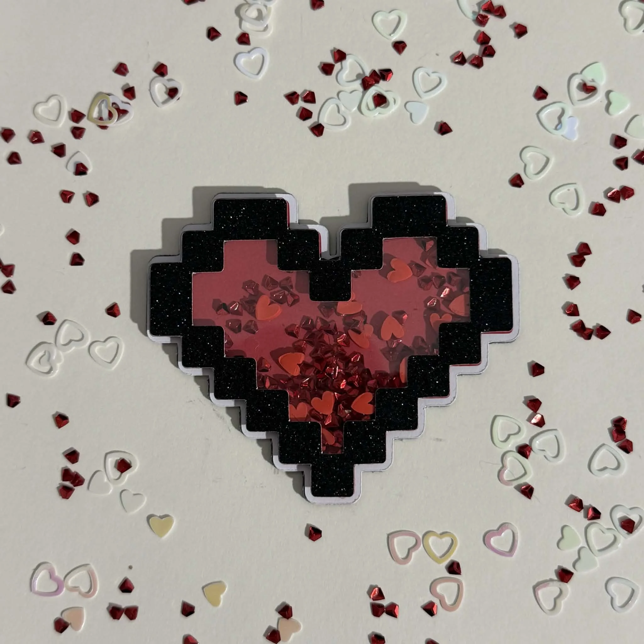 8-Bit Heart Shaker Magnet