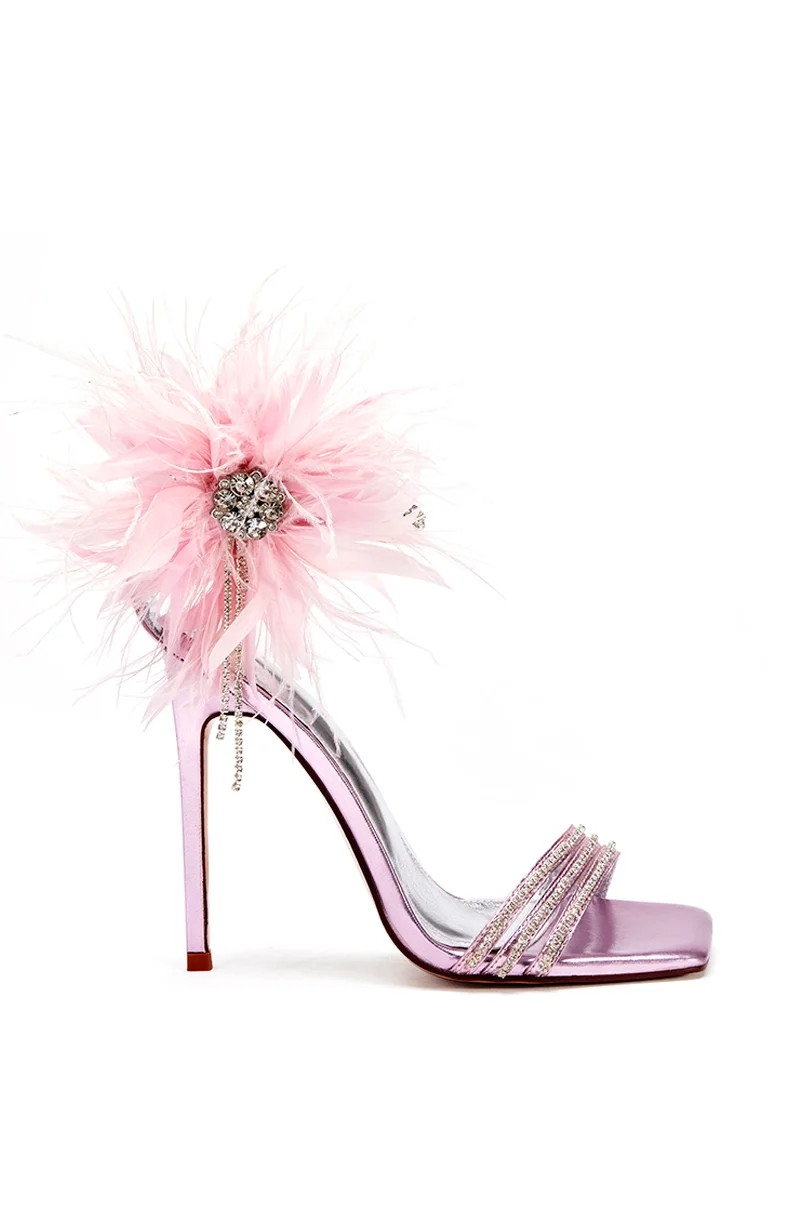 Licorice-Pink Heel