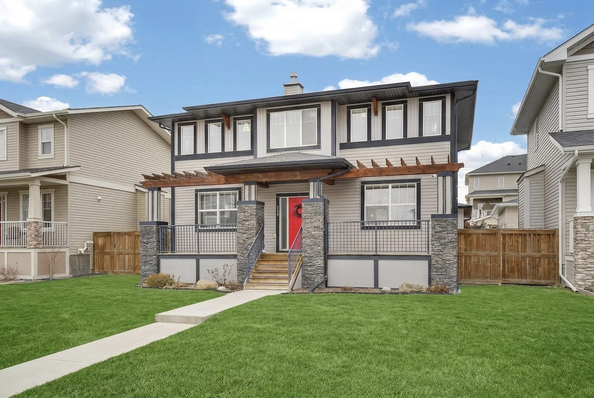 Rainow Rd Chestermere