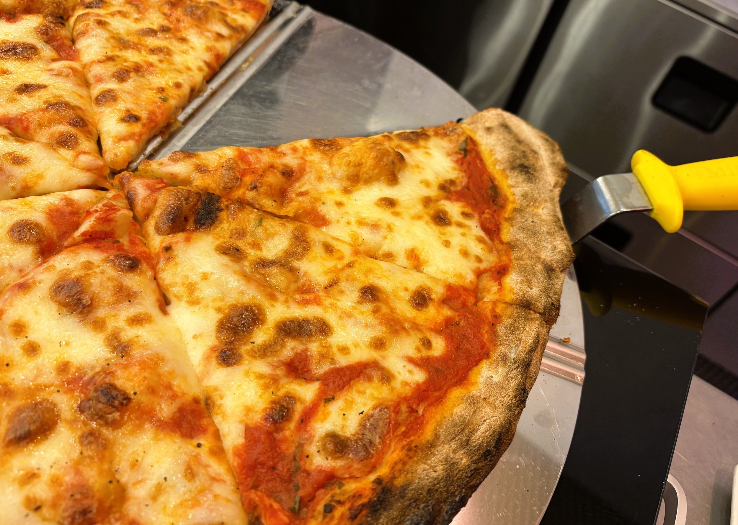 Pizza and soda to go !