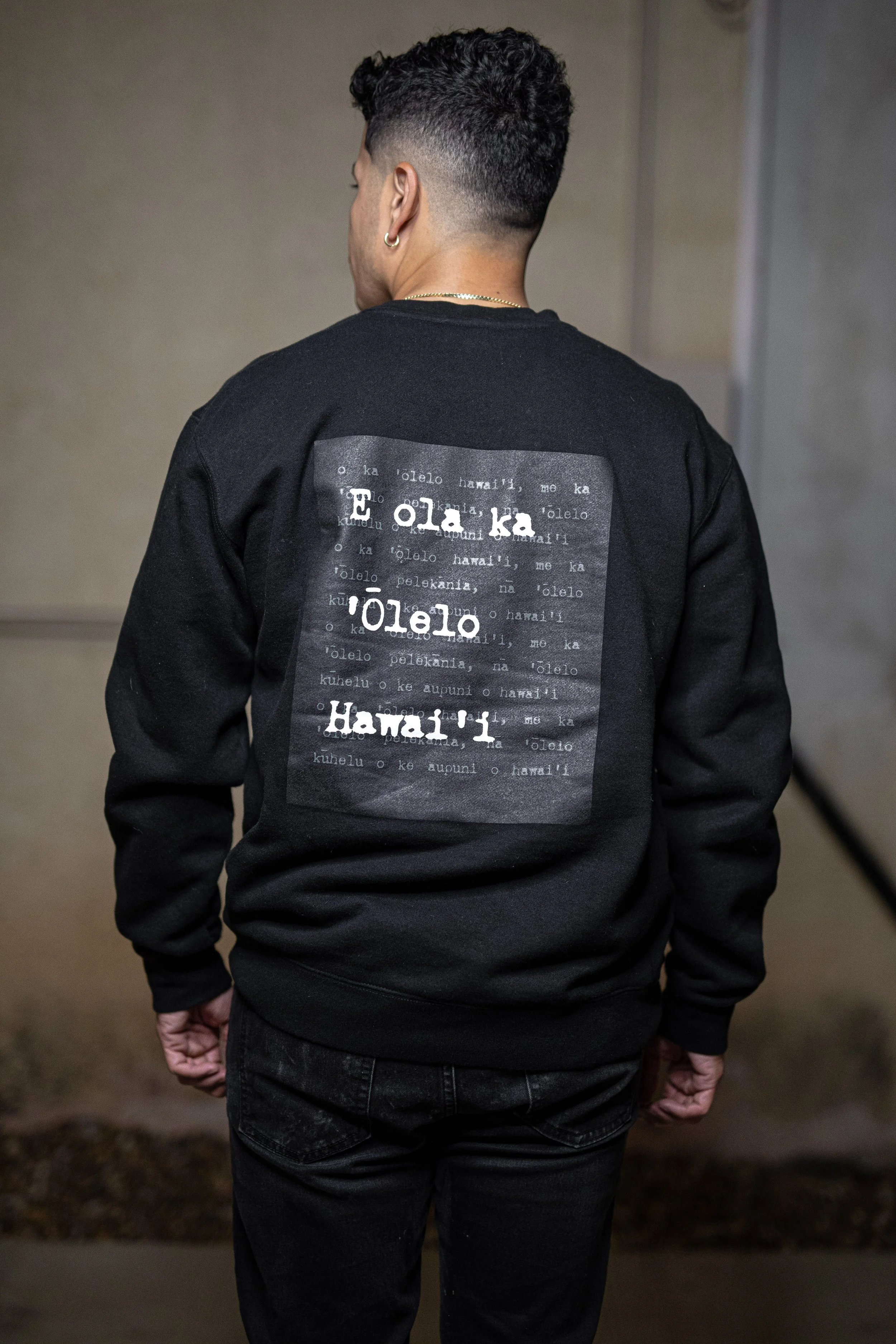 ʻŌlelo Crewneck