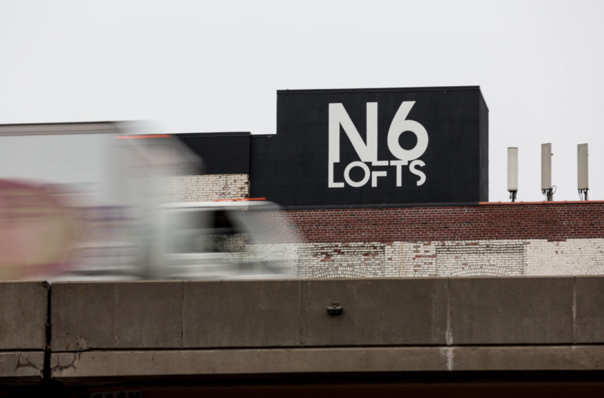 285 N 6th Offices Exterior.png