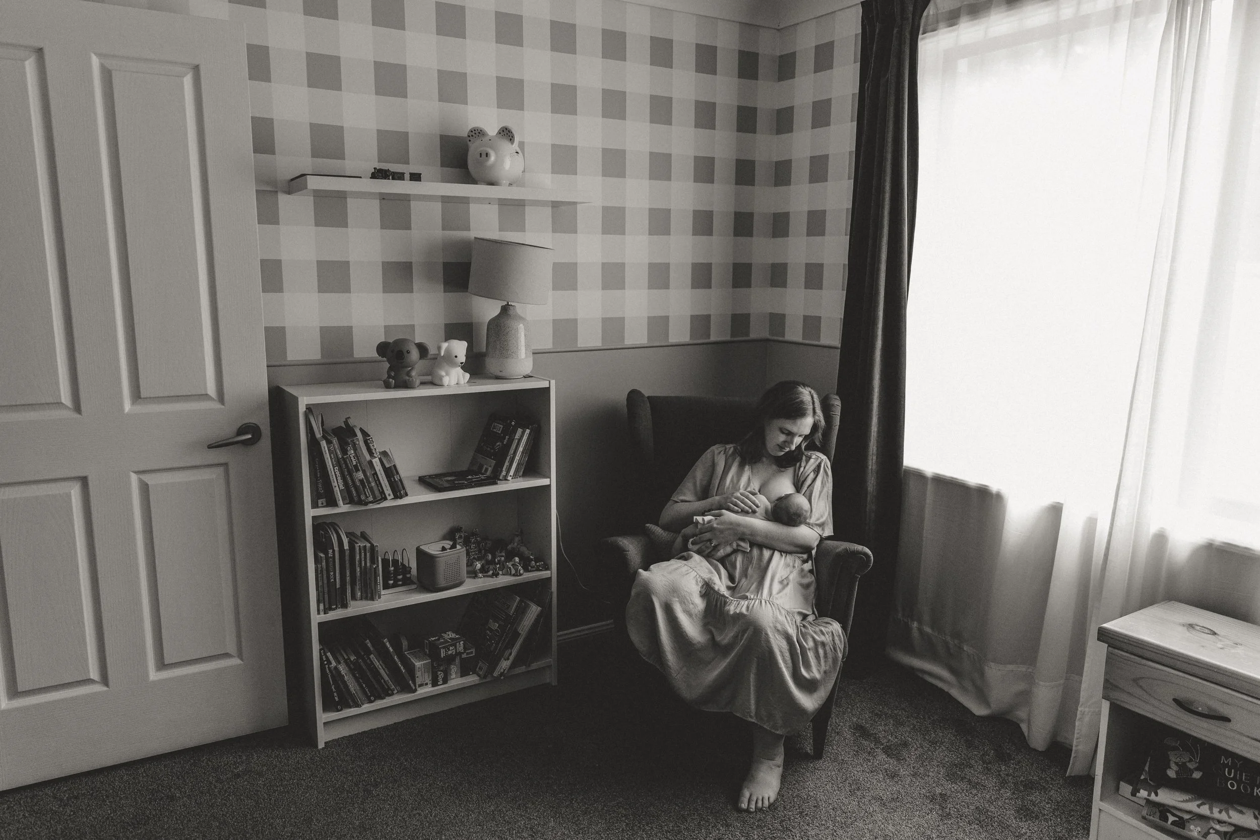 DarcySimpsonPhotography_Baby_Lexi_BW-89.jpg