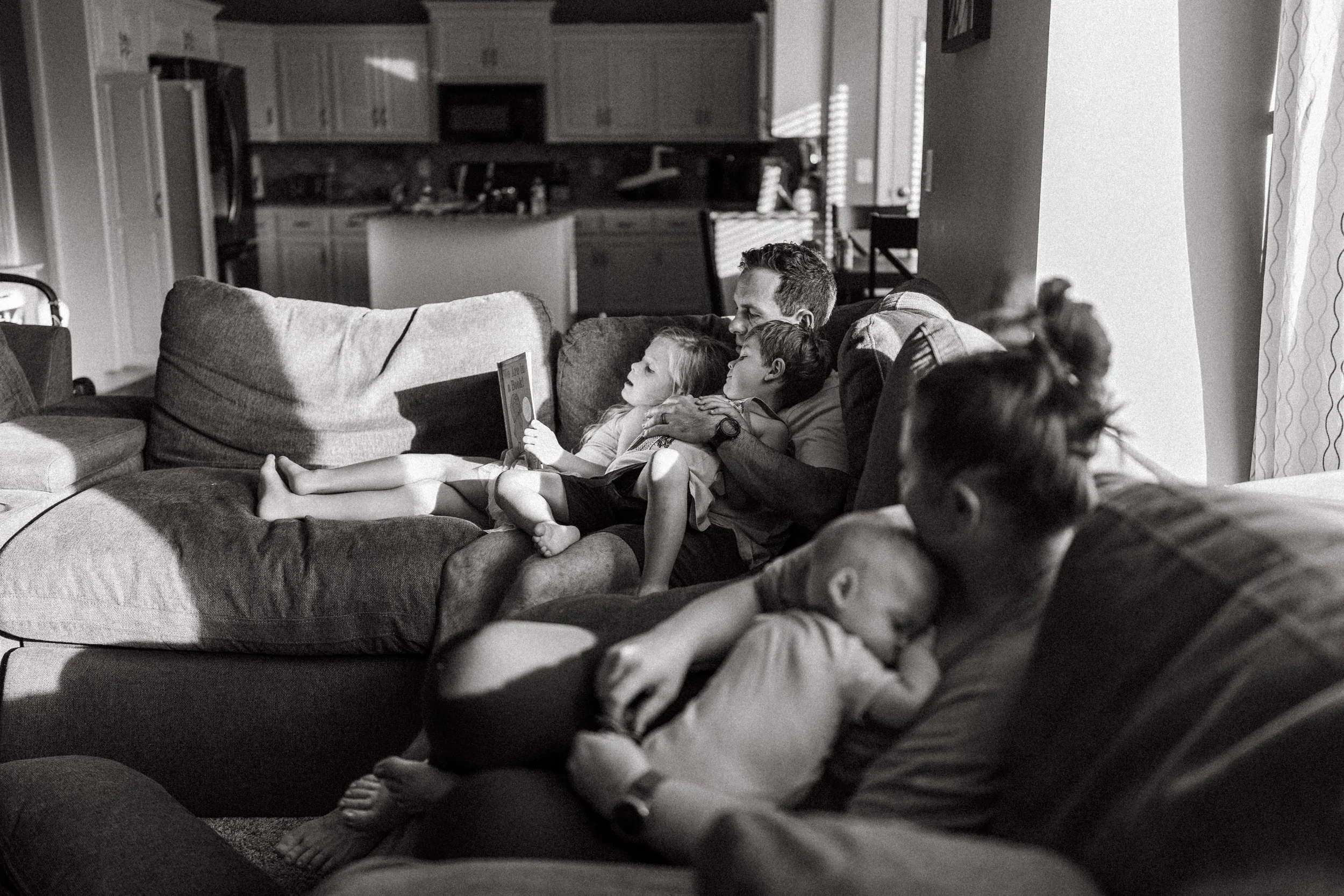 Darcy-Simpson-Photography_Chelsi_Family_BW-100.jpg