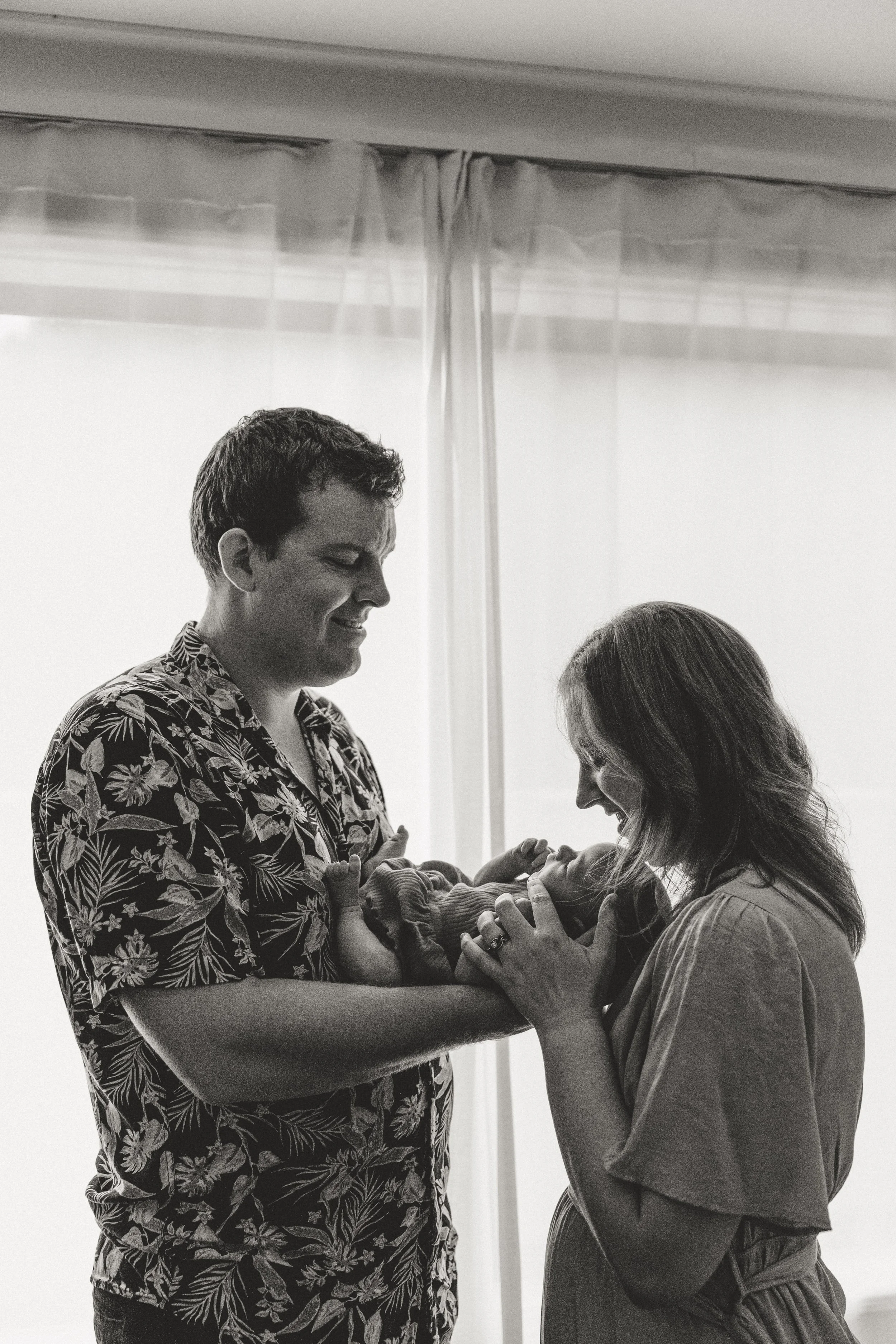DarcySimpsonPhotography_Baby_Lexi_BW-52.jpg