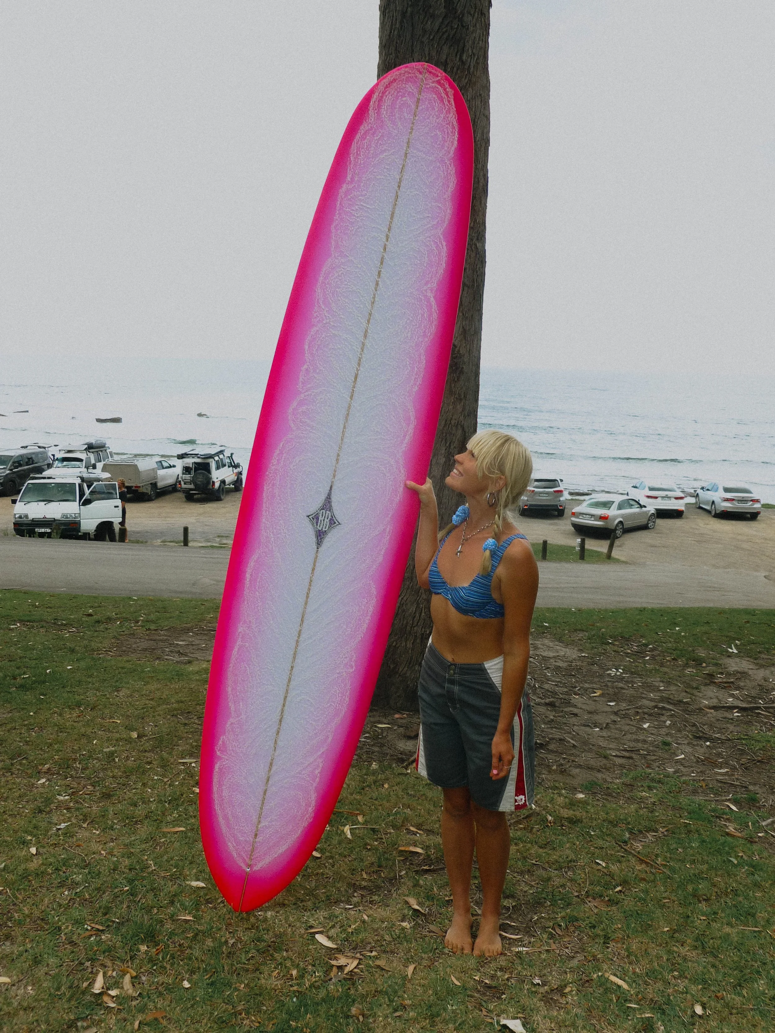 Mishku - Surfboard design collaboration by Sonja Vahasaari and Bennett Surfboards.