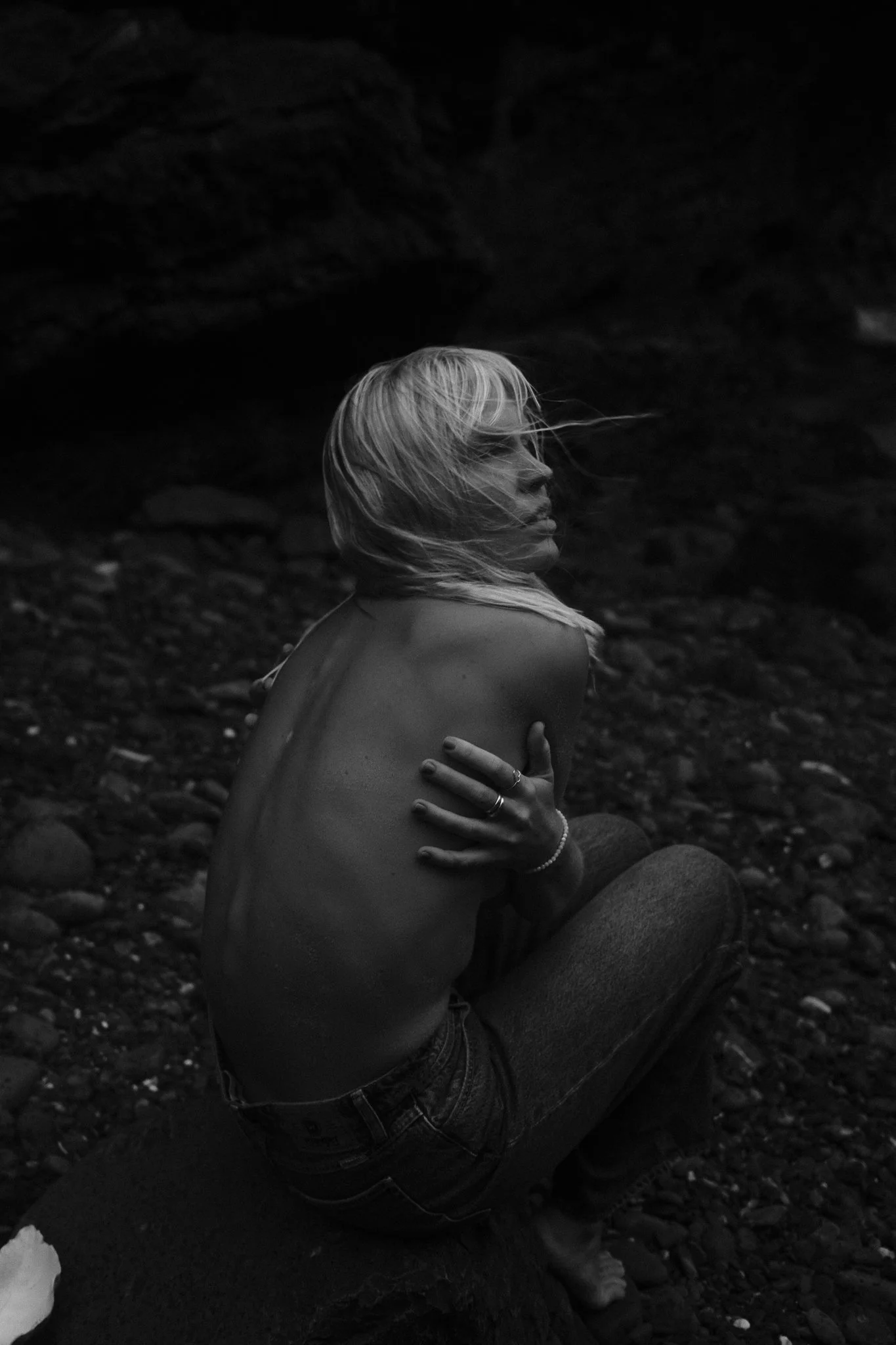 Editorial shot of Sonja Katariina Vahasaari modeling Wrangler fashion.