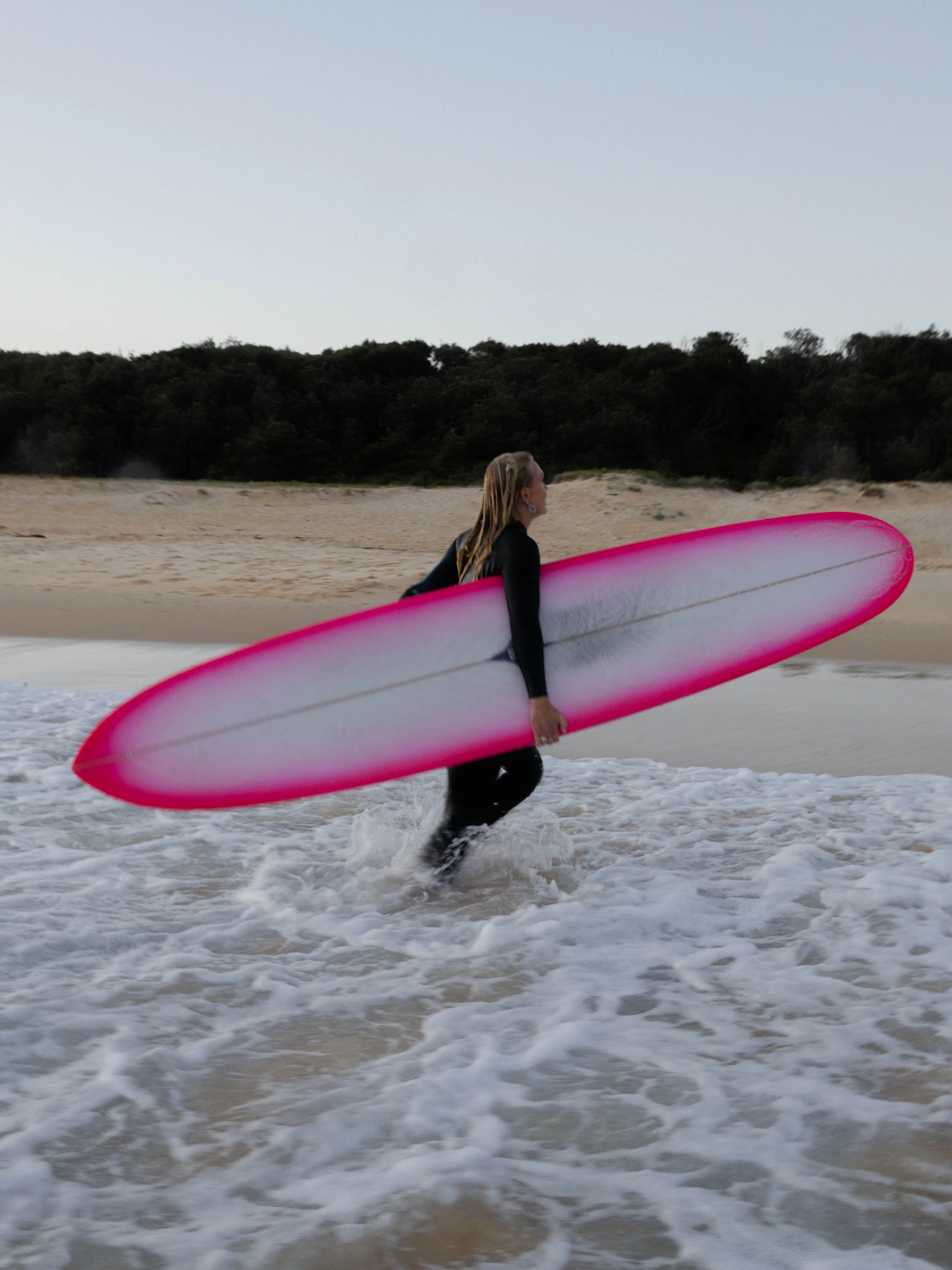 Mishku - Surfboard design collaboration by Sonja Vahasaari and Bennett Surfboards.