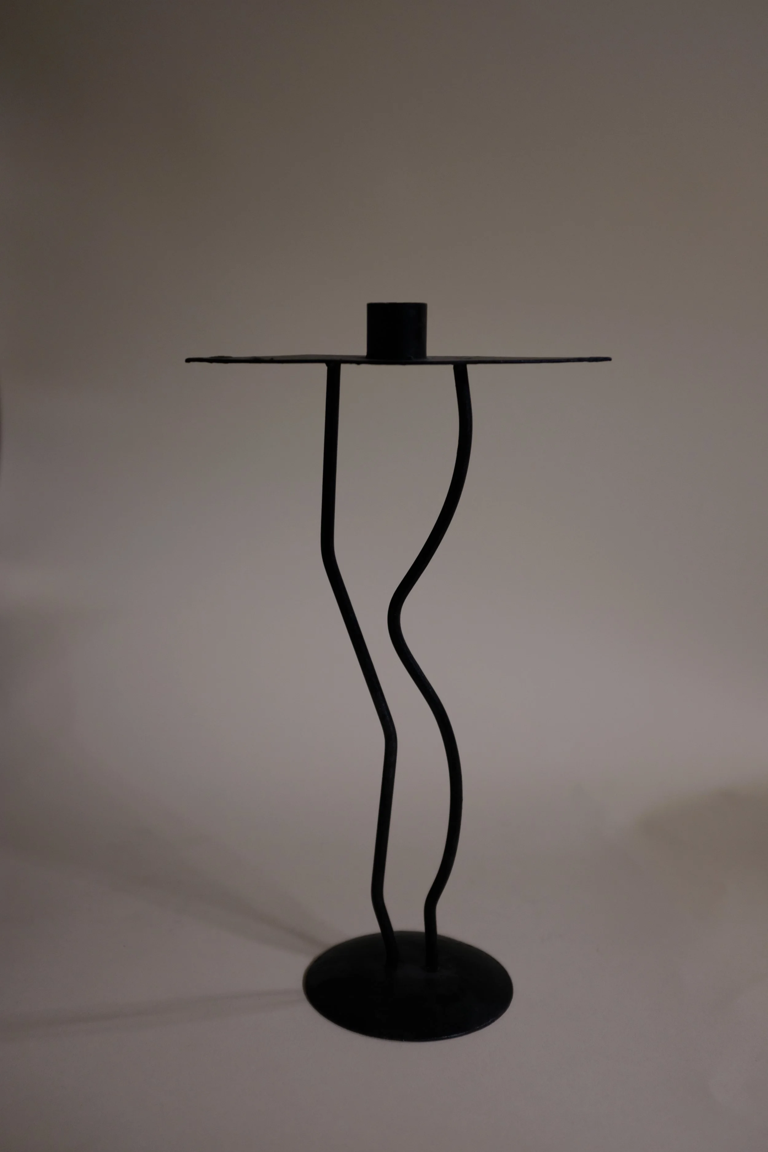 006 linear memphis style candlestick