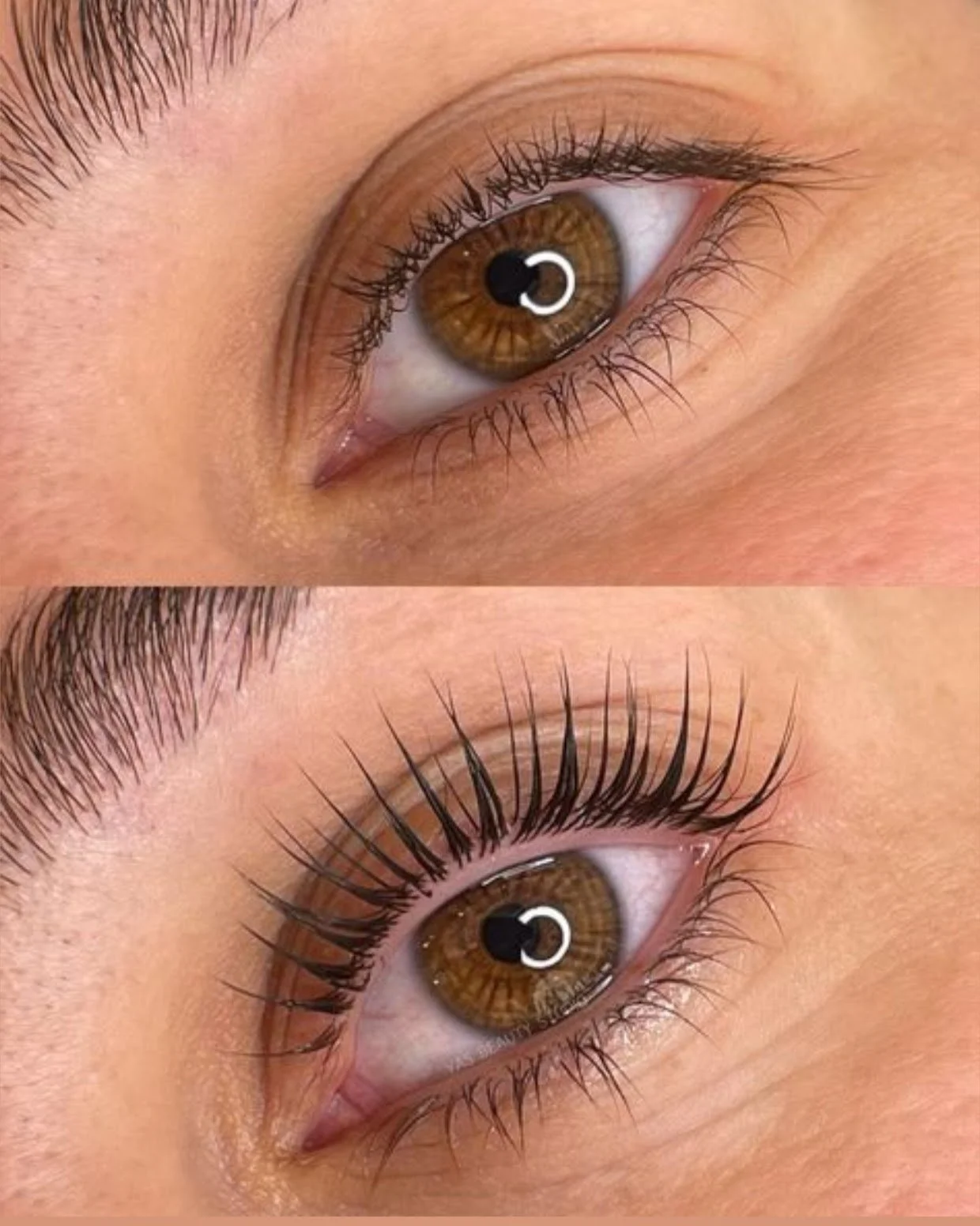 Close-up van een bruin oog met en zonder langgekleurde wimpers.