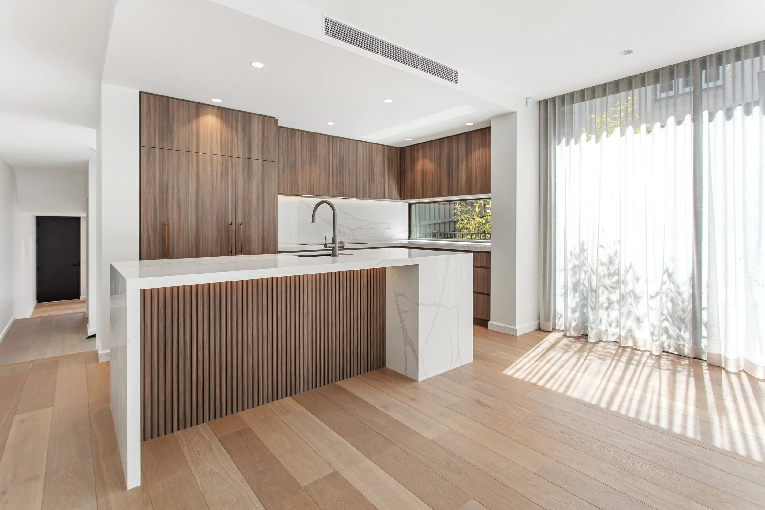 2R2A2901.jpg