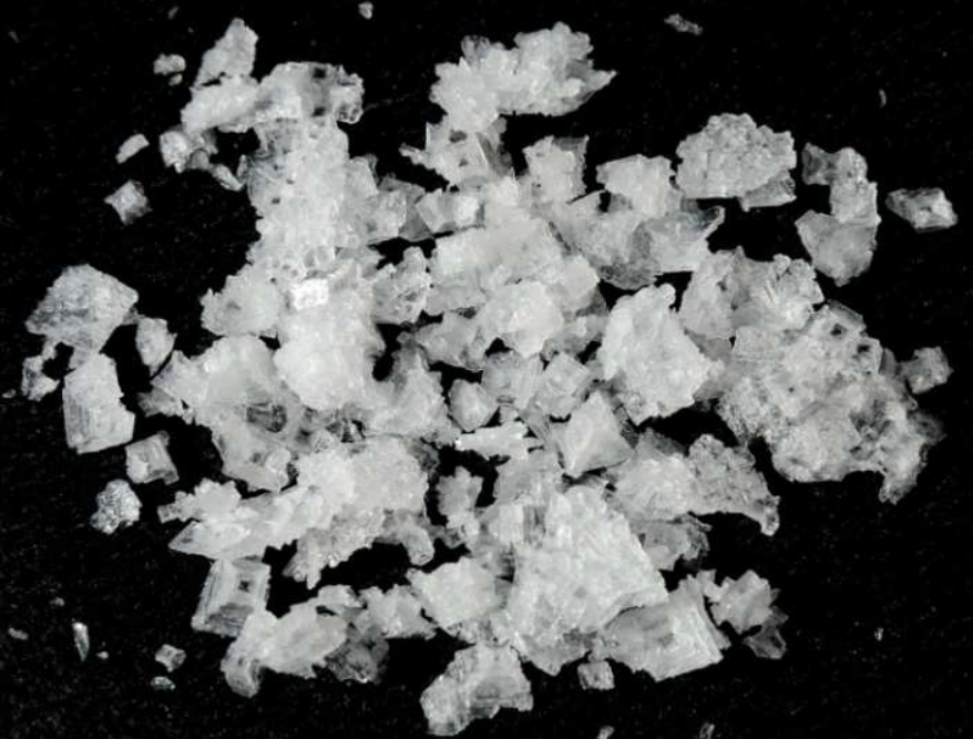 FOTO MACRO DOS CRISTAIS DA FLOR DE SAL DE CASTRO MARIM