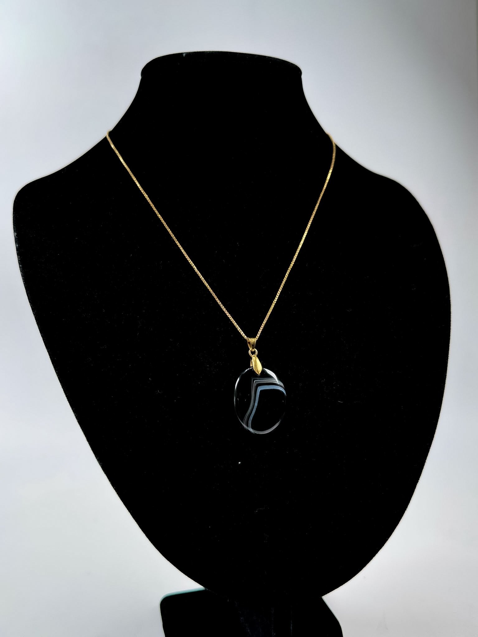 pendentif-bélière-agate-noire-2.jpg