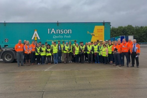 I’Anson Welcomes International Farmers to Mill