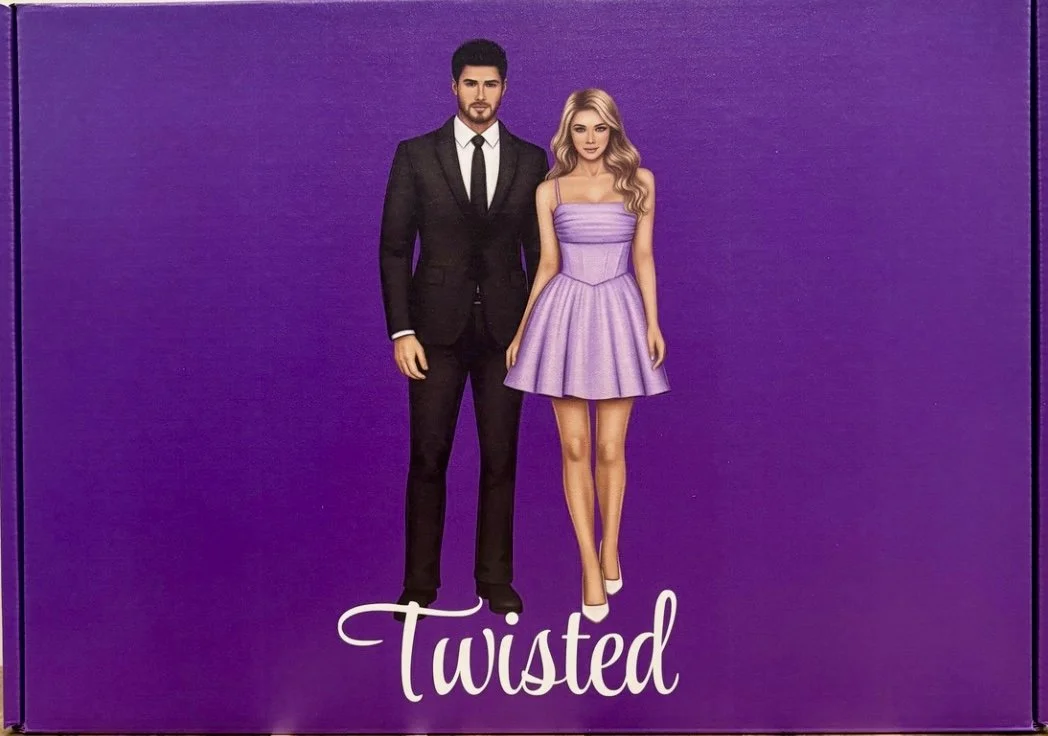 Twisted PR Box- Paperback sprayed edge
