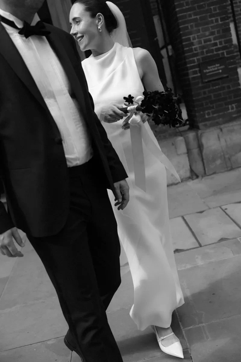 raissa-and-simon_urban-city-wedding-london-ica-132.webp