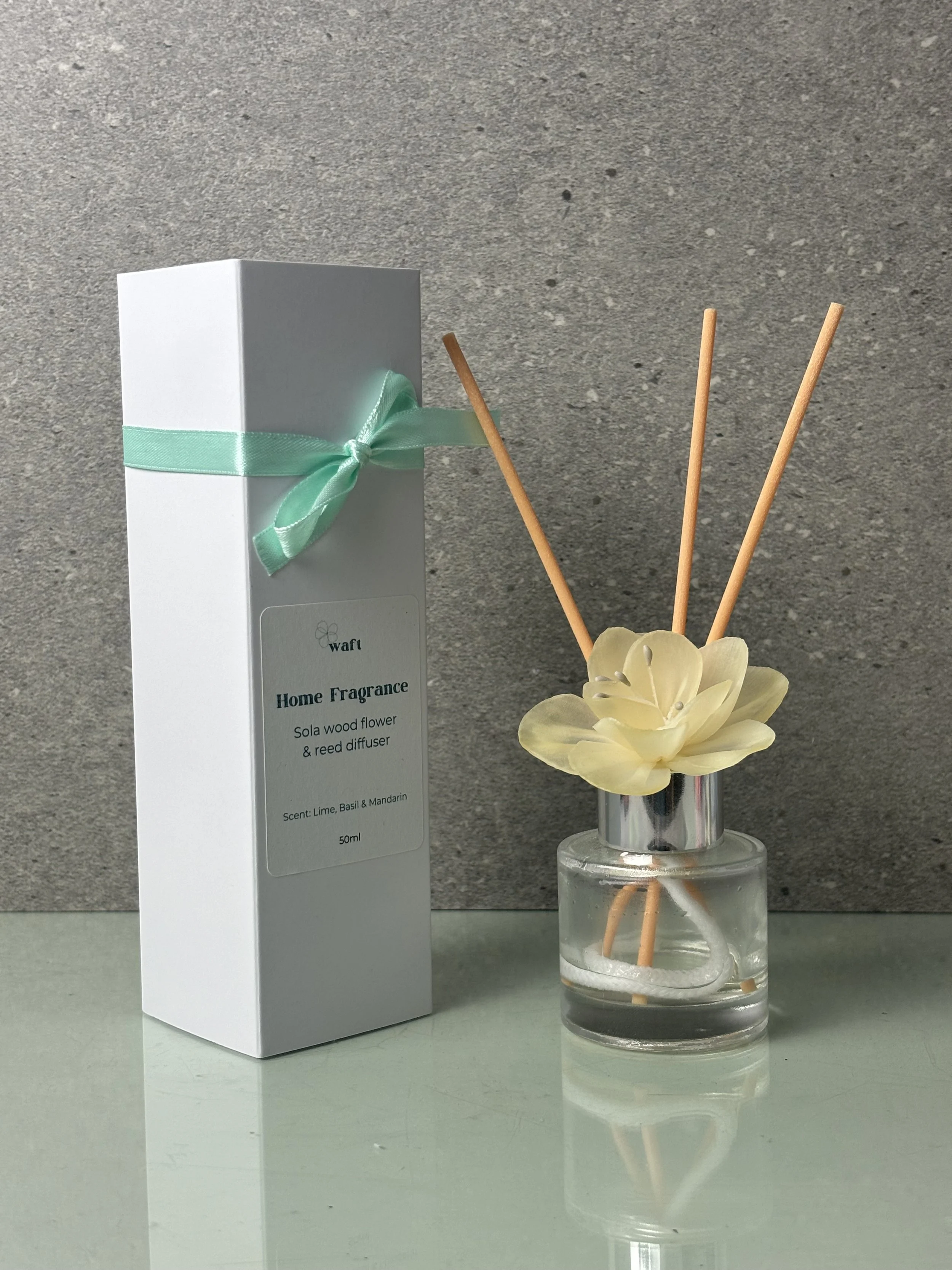 Sola Wood Flower & Reed Diffuser