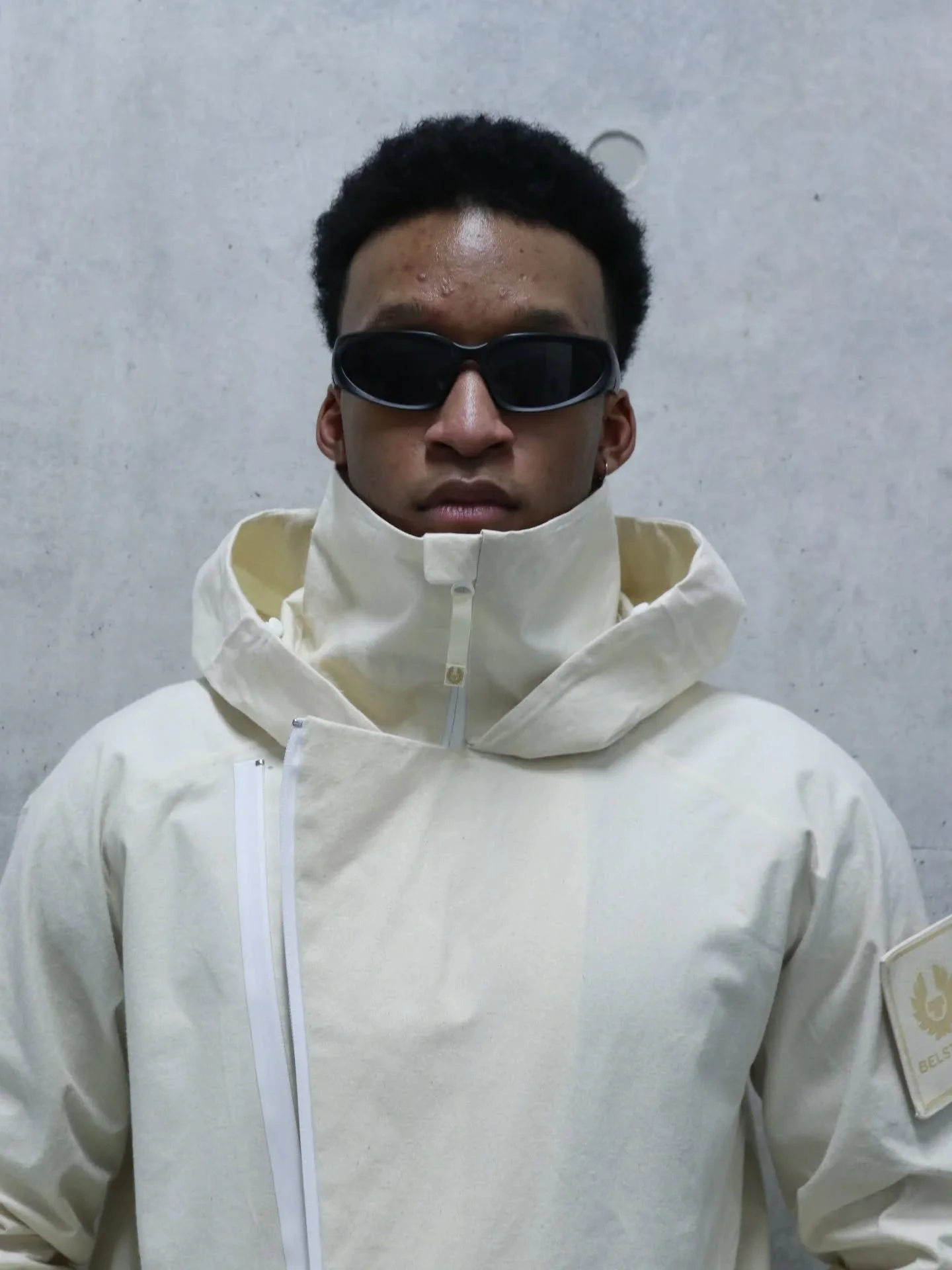 Belstaff Cloudmaster 2.0 Prize Fund Competition - Shortlisted 

Front details.

Model: @j.ologbenla
Photographer: @m.lo.visuals