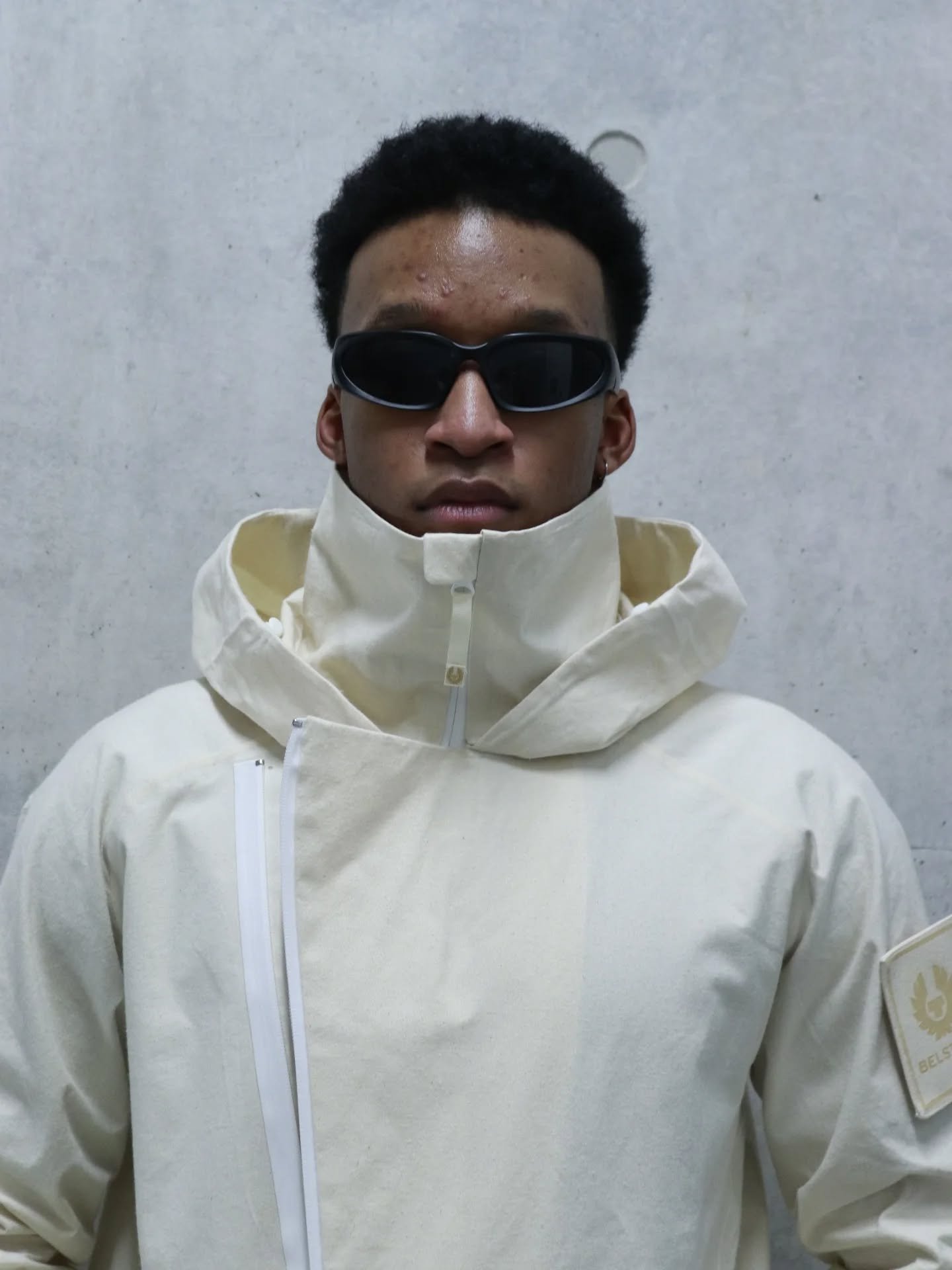 Belstaff Cloudmaster 2.0 Prize Fund Competition - Shortlisted 

Front details.

Model: @j.ologbenla
Photographer: @m.lo.visuals