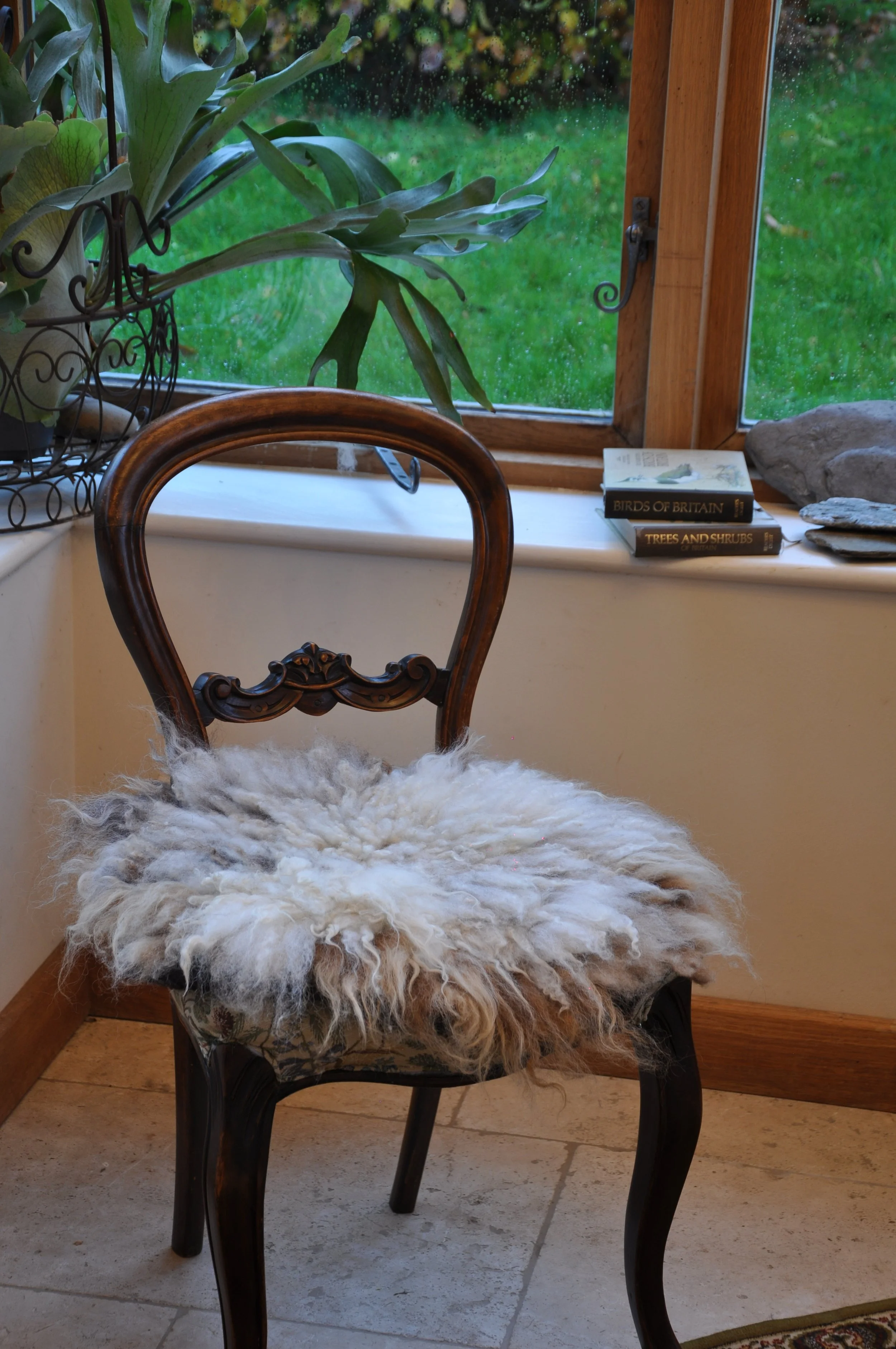 Mixed flock seat pad