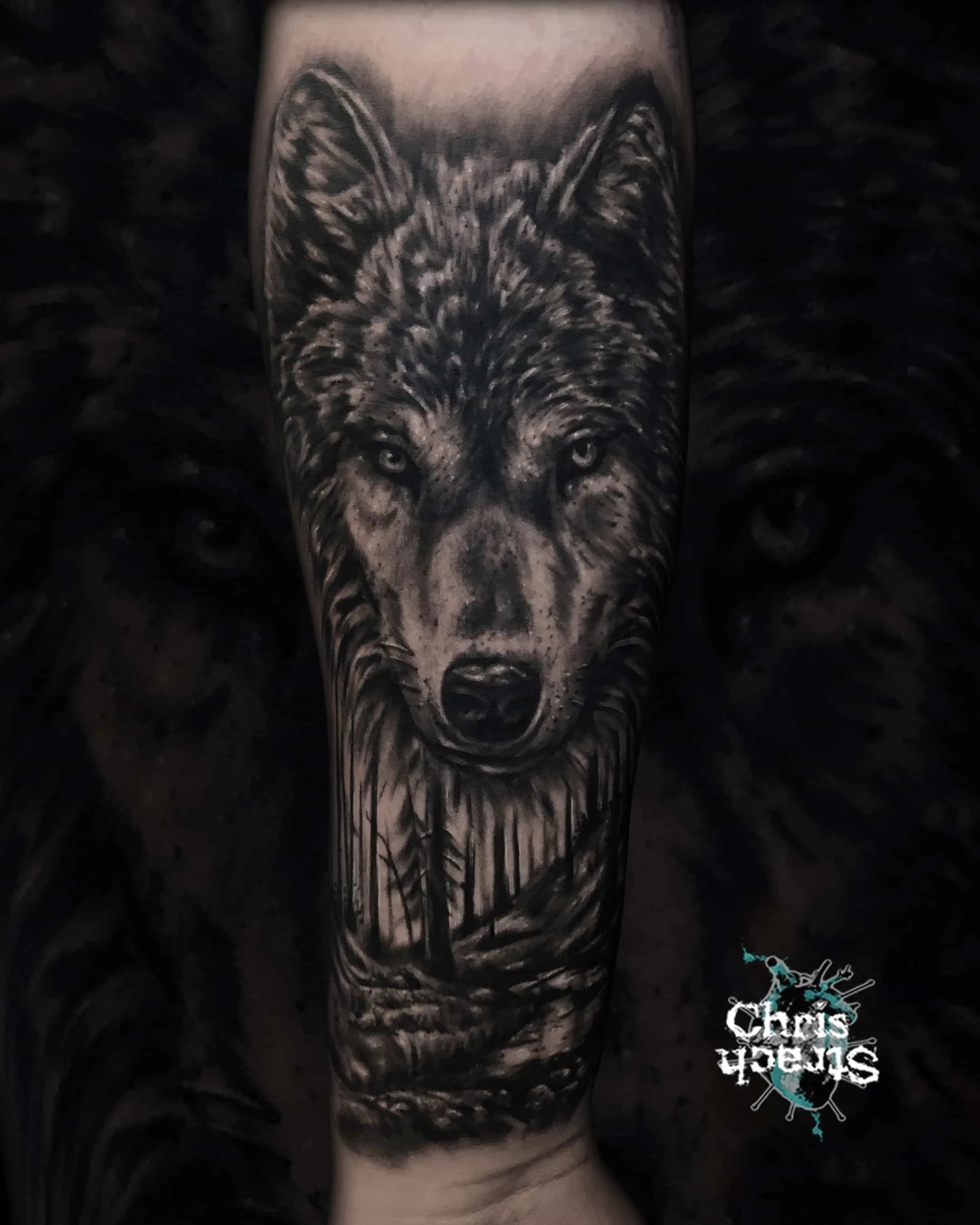 wolf-realistic-chris-Strach-forbidden-arts-tattoo-york.jpg