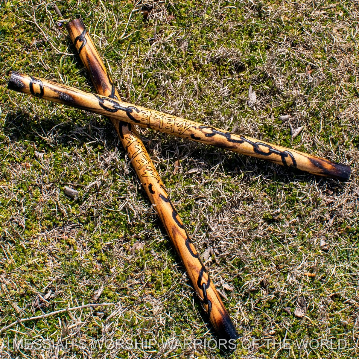 Chain Breaker Prophetic Sacred Worship Prayer Dance Mattah Sticks for Worship Warfare & Intercession (Set of 2)