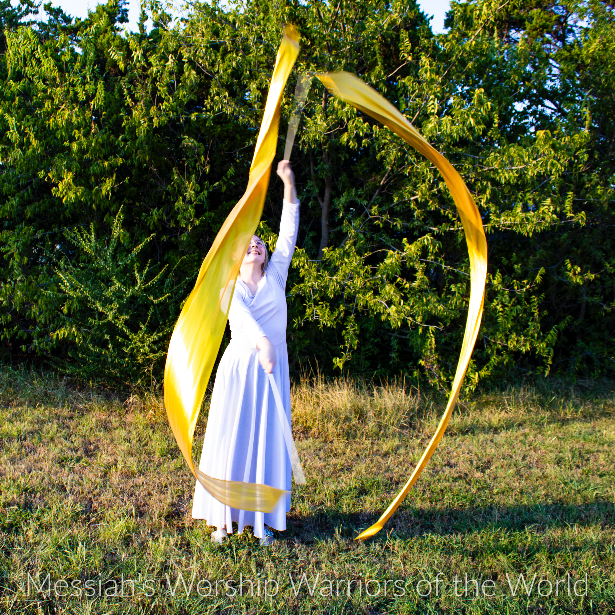 Vibrant Gold Worship Streamers