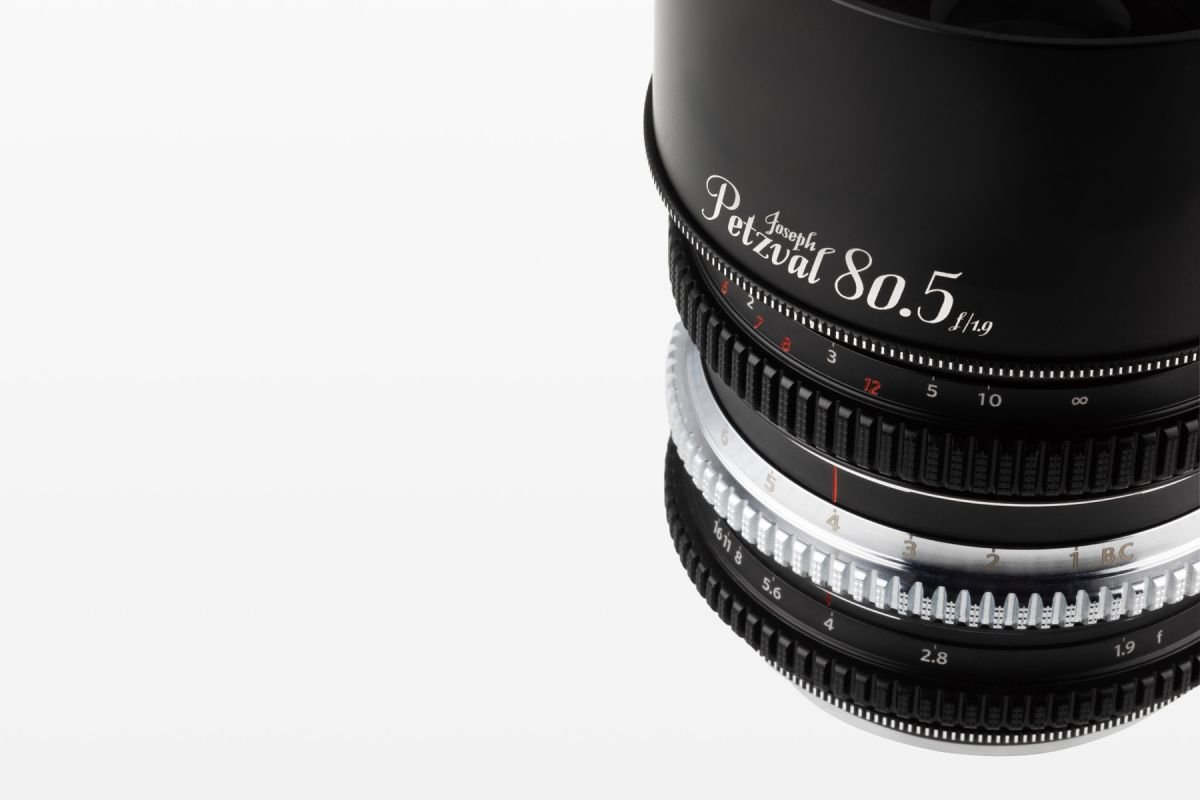 petzval-80-focus-coupled__detail__on-grey_2.jpg