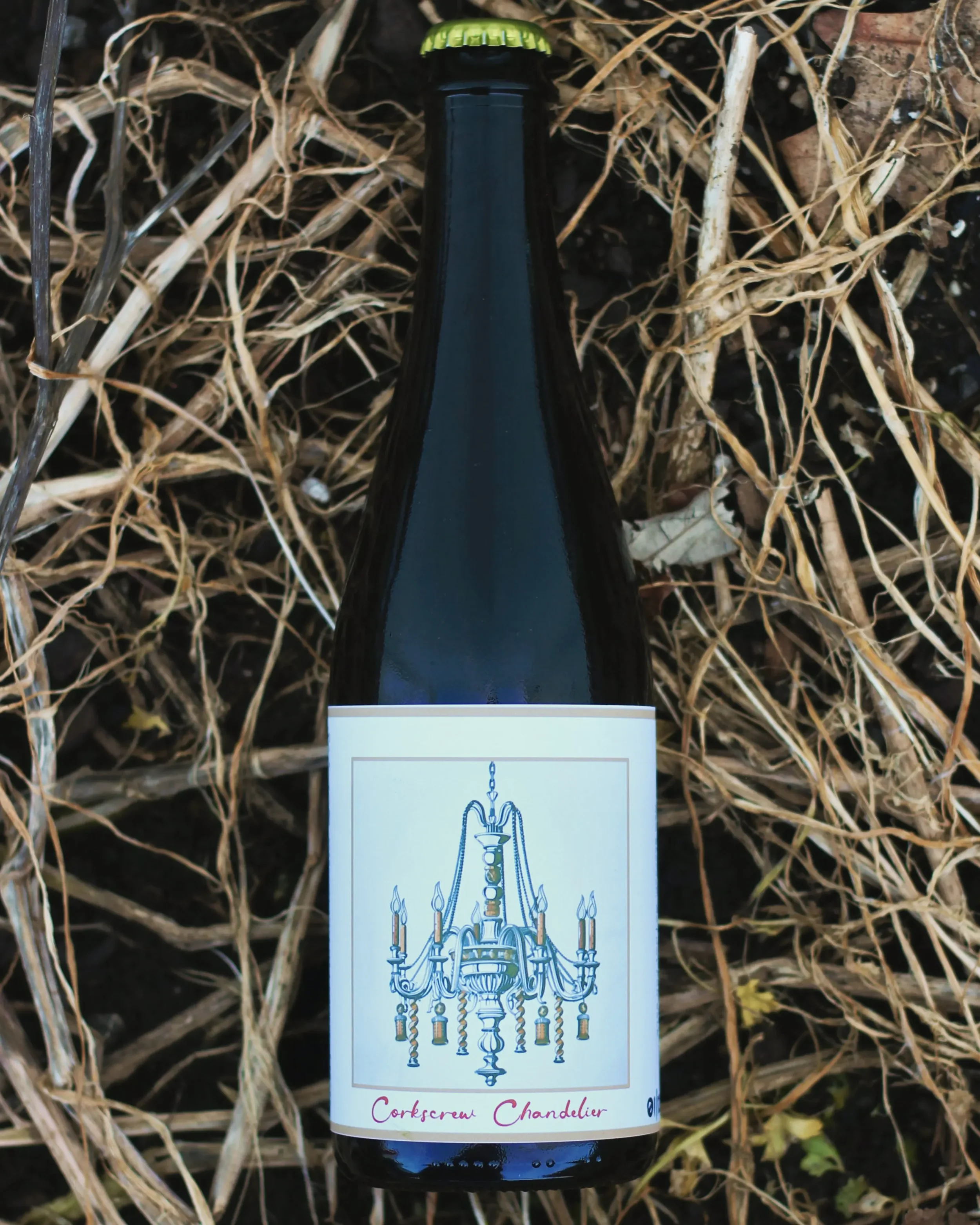 Sidenote-Brewing-Corkscrew-Chandelier-Farmhouse-Ale.webp