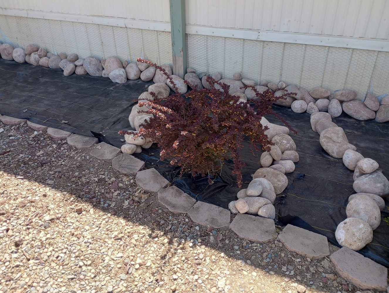 Gravel installation completed on Hemlock Avenue in Bloomfield NM by Priddy Landscaping and Irrigation
