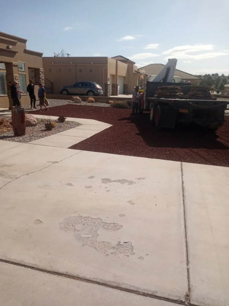 Grass-to-gravel yard conversion completed near Logans Cove Place in Farmington NM