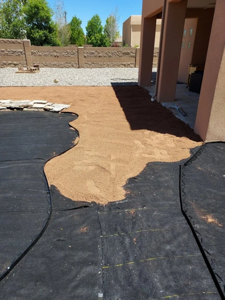 Low-maintenance gravel landscaping on Pecan Street in Bloomfield NM by Priddy Landscaping and Irrigation