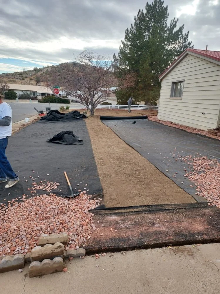 Gravel installation project finished by Priddy Landscaping and Irrigation on Naples Drive in Farmington NM
