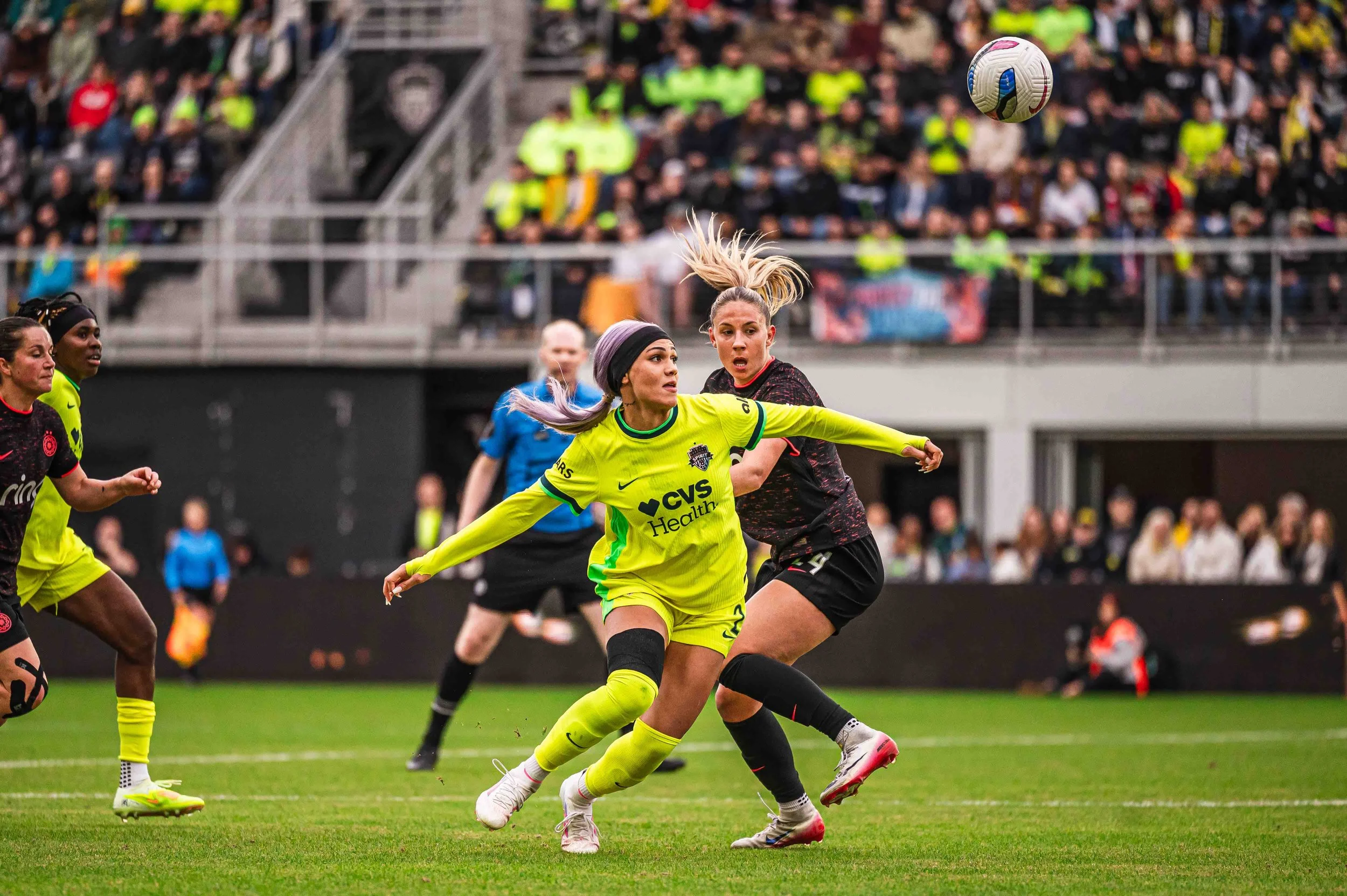 Trinity Rodman playing for the Washington Spirit against the Portland Thorns