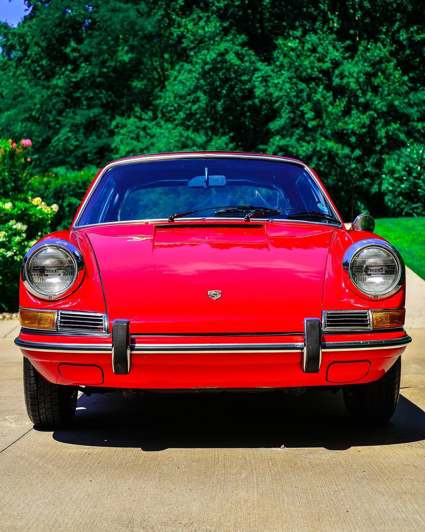 Classic.

Had the opportunity to shoot a Porsche 912 yesterday and boy was she a beaut🤩

#carsofinstagram #vintageporsche #porsche #porsche912 #porscheclassic #classiccarsdaily #classiccaroftheday #classiccarsworld #vintagecar #vintagecars #classicc