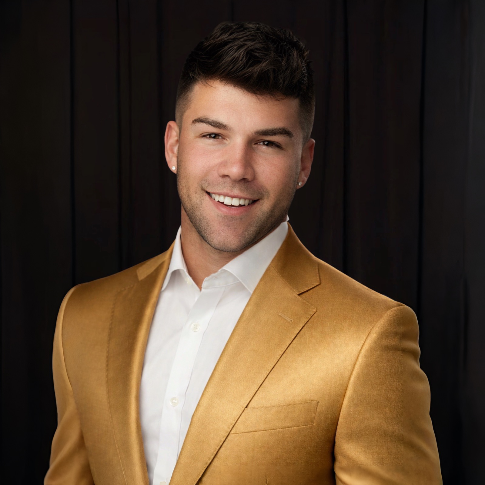 Louis Gallagher photo