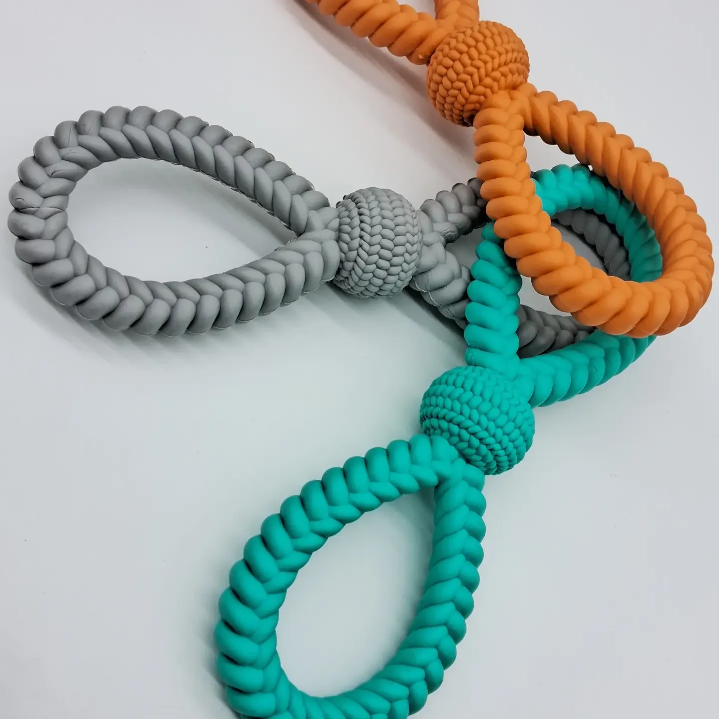 The Braided Tugger Xl Chew Toy For Dogs-different colors.webp