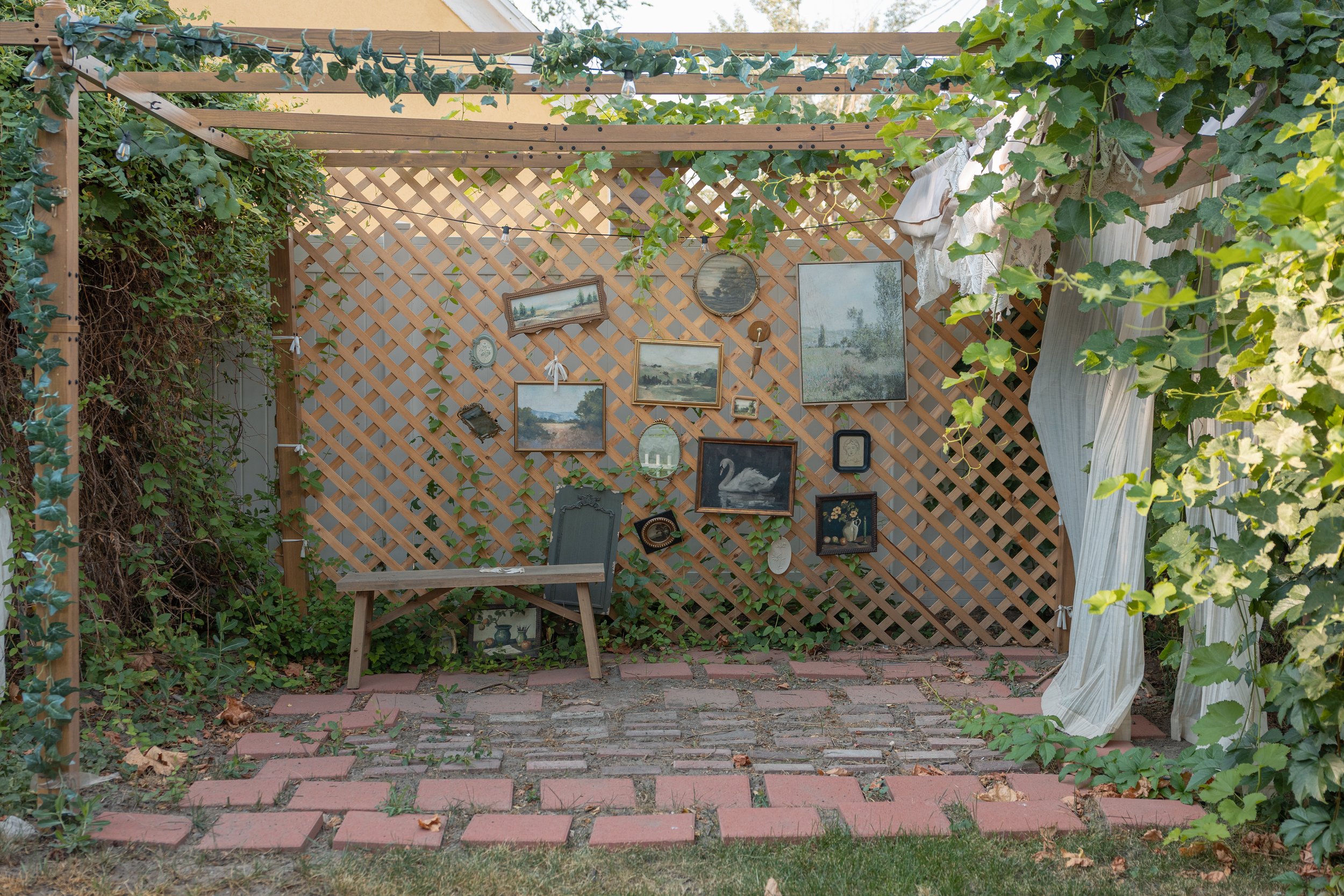 ChasingRobinsMedia_TheDaeStudio_GreenHouseStudio_PhotographyStudioLehiUtah_UtahCountyPhotoStudio-5402.jpg