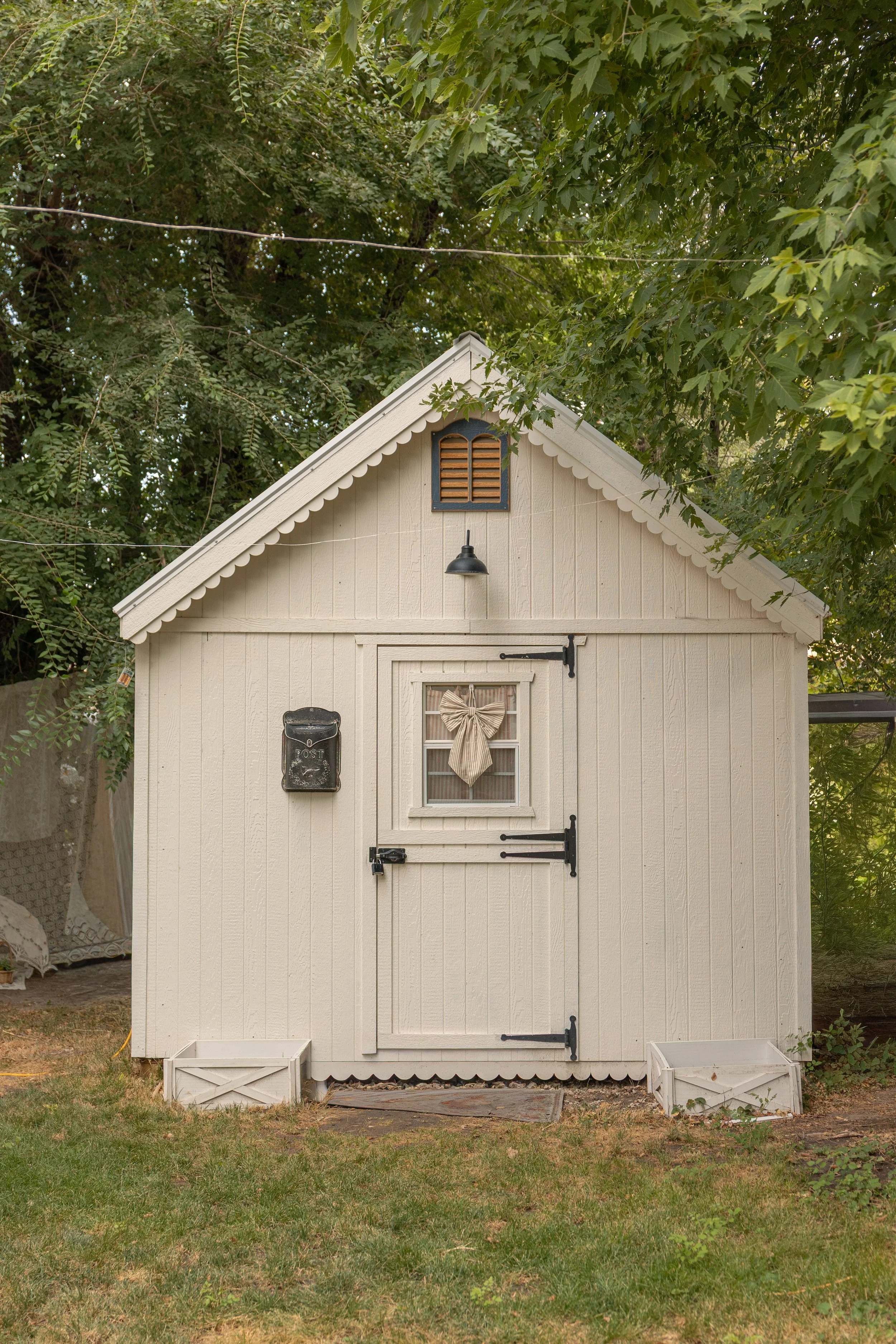 ChasingRobinsMedia_TheDaeStudio_GreenHouseStudio_PhotographyStudioLehiUtah_UtahCountyPhotoStudio-5436.jpg